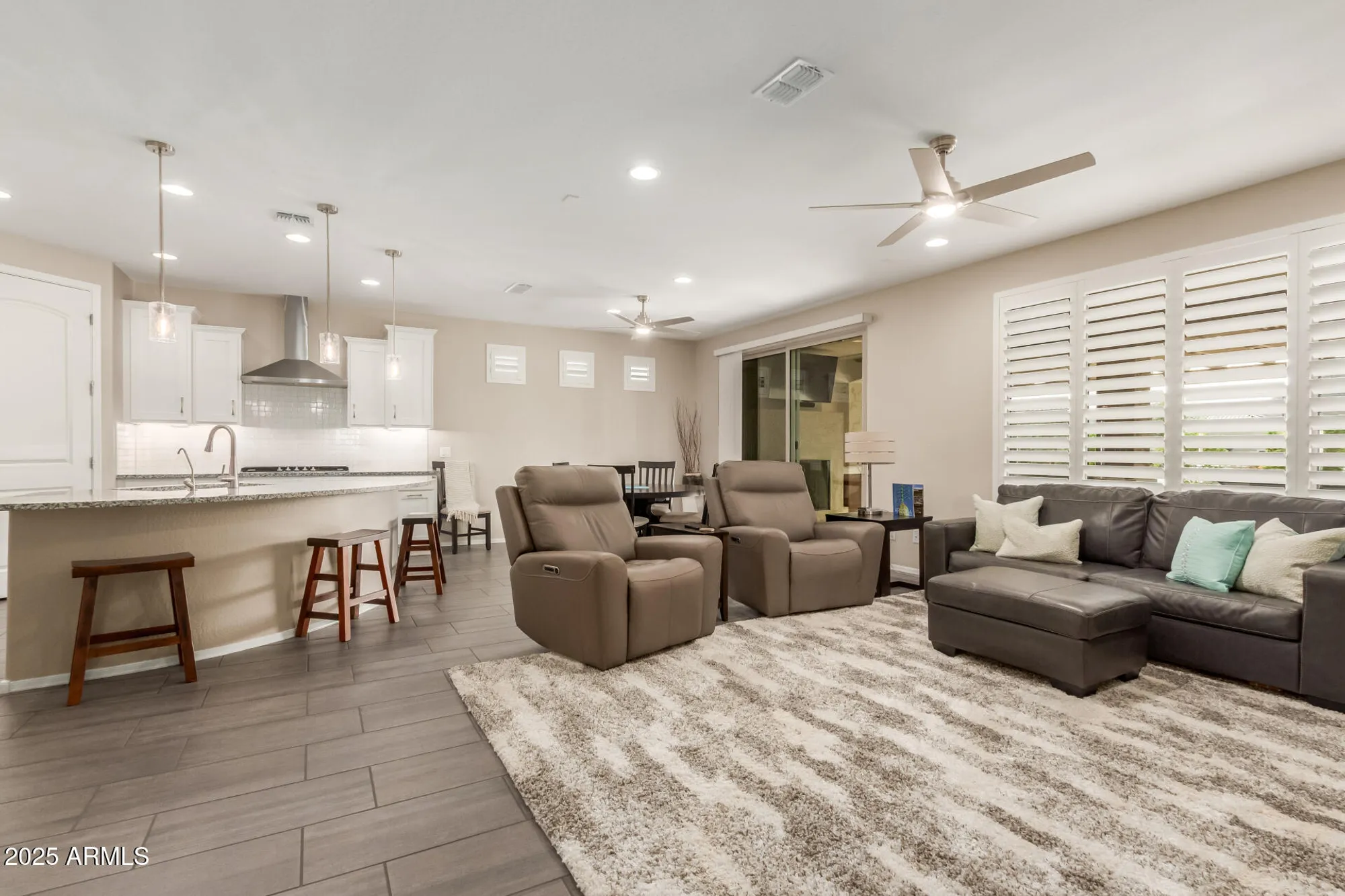 Property Slideshow image 21 of 28 | 27021 w kerry ln, Buckeye, AZ, 85396