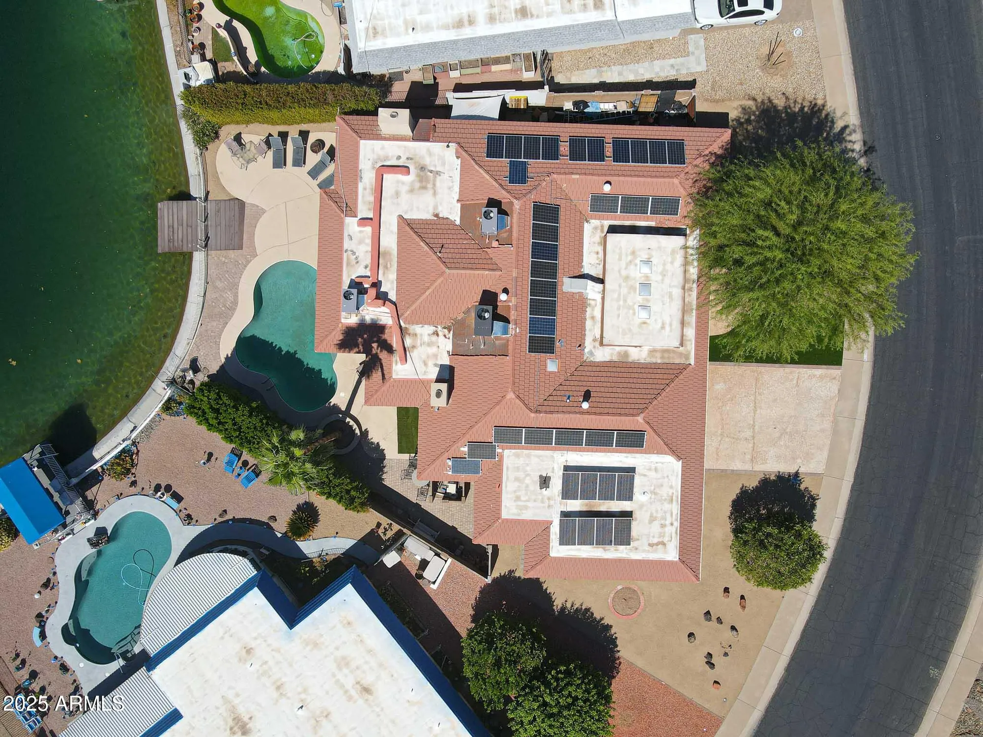 Property Slideshow image 33 of 39 | 13626 n tan tara pt, Sun City, AZ, 85351