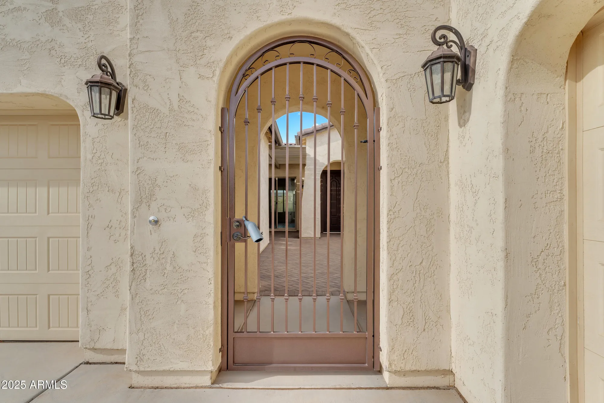 Property Slideshow image 8 of 90 | 17900 w briarwood dr, Goodyear, AZ, 85338