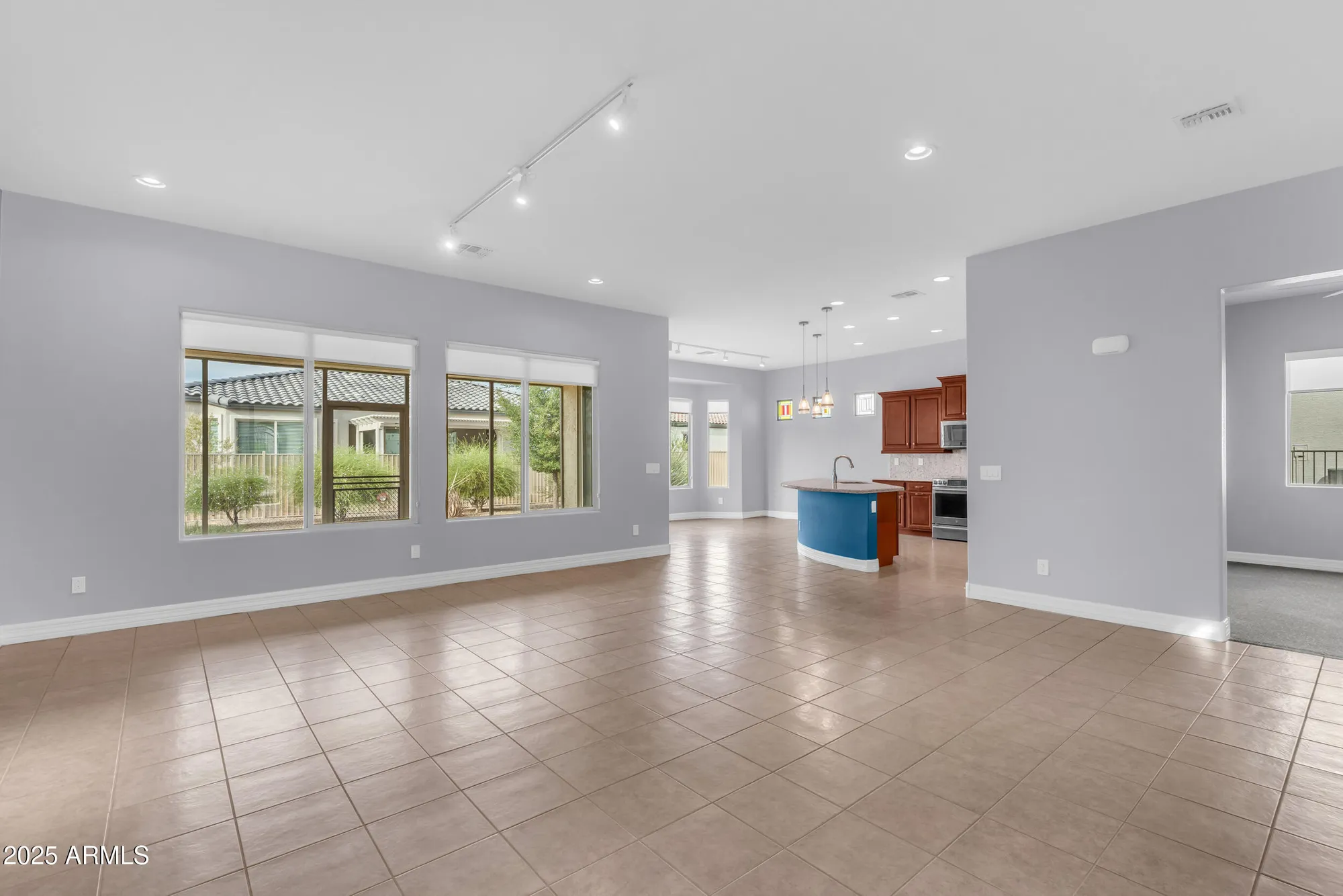 Property Slideshow image 16 of 90 | 17900 w briarwood dr, Goodyear, AZ, 85338