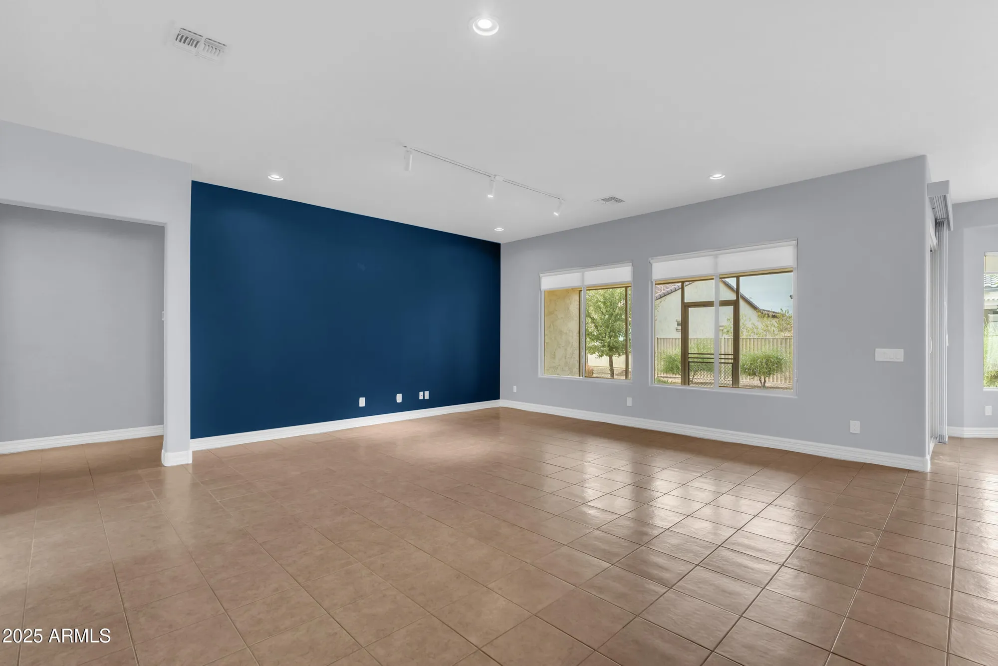 Property Slideshow image 17 of 90 | 17900 w briarwood dr, Goodyear, AZ, 85338
