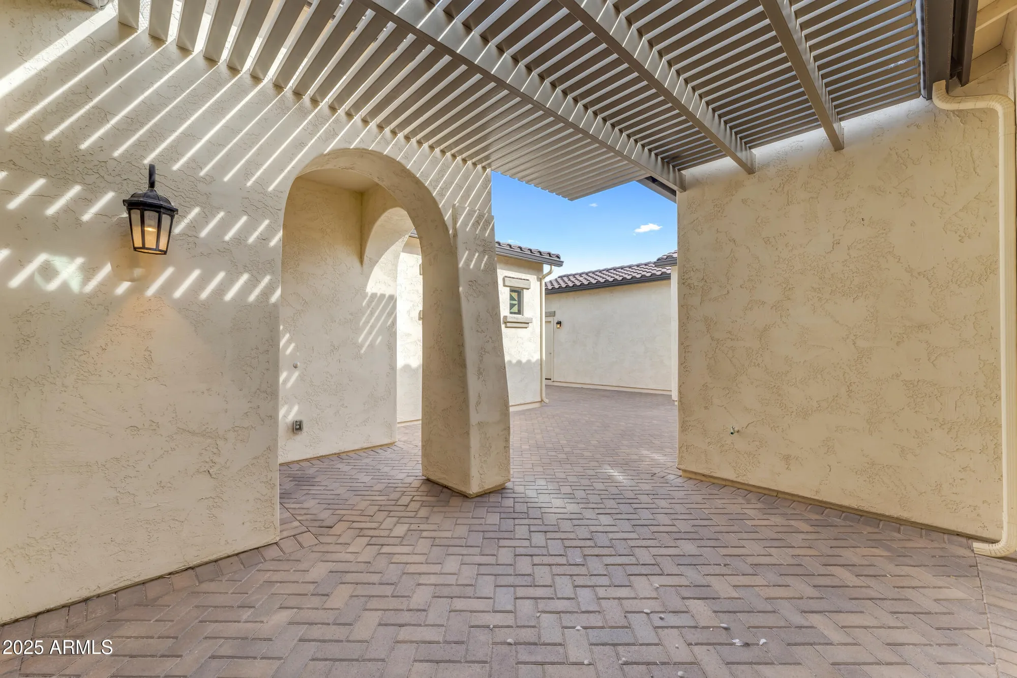 Property Slideshow image 14 of 90 | 17900 w briarwood dr, Goodyear, AZ, 85338