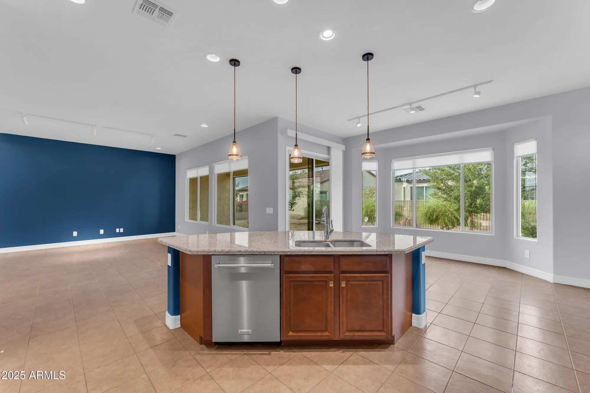 Property Slideshow image 25 of 90 | 17900 w briarwood dr, Goodyear, AZ, 85338