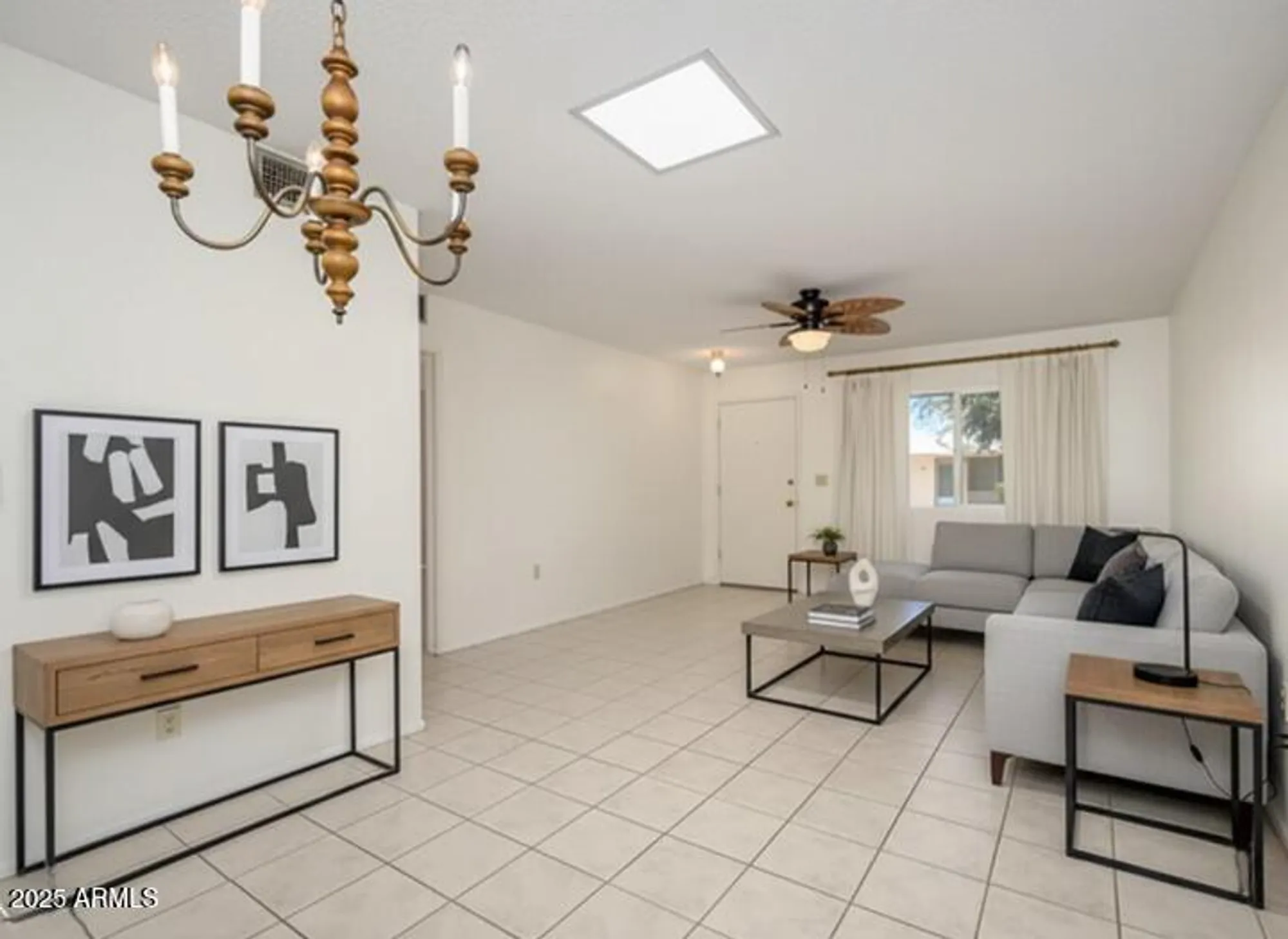 Property Slideshow image 5 of 16 | 10559 w coggins dr, Sun City, AZ, 85351