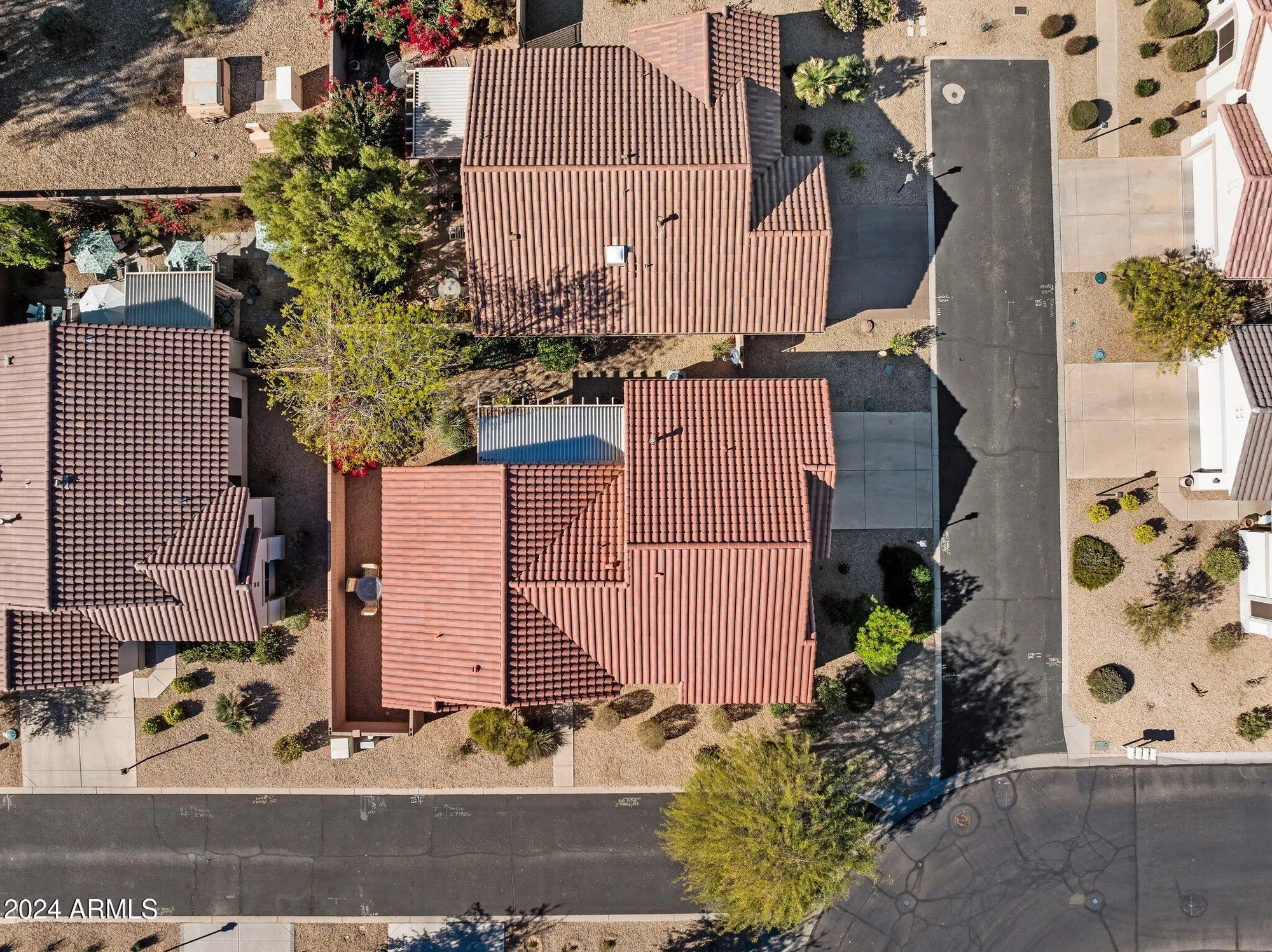 Property Slideshow image 5 of 34 | 19558 n desert garden dr, Surprise, AZ, 85374