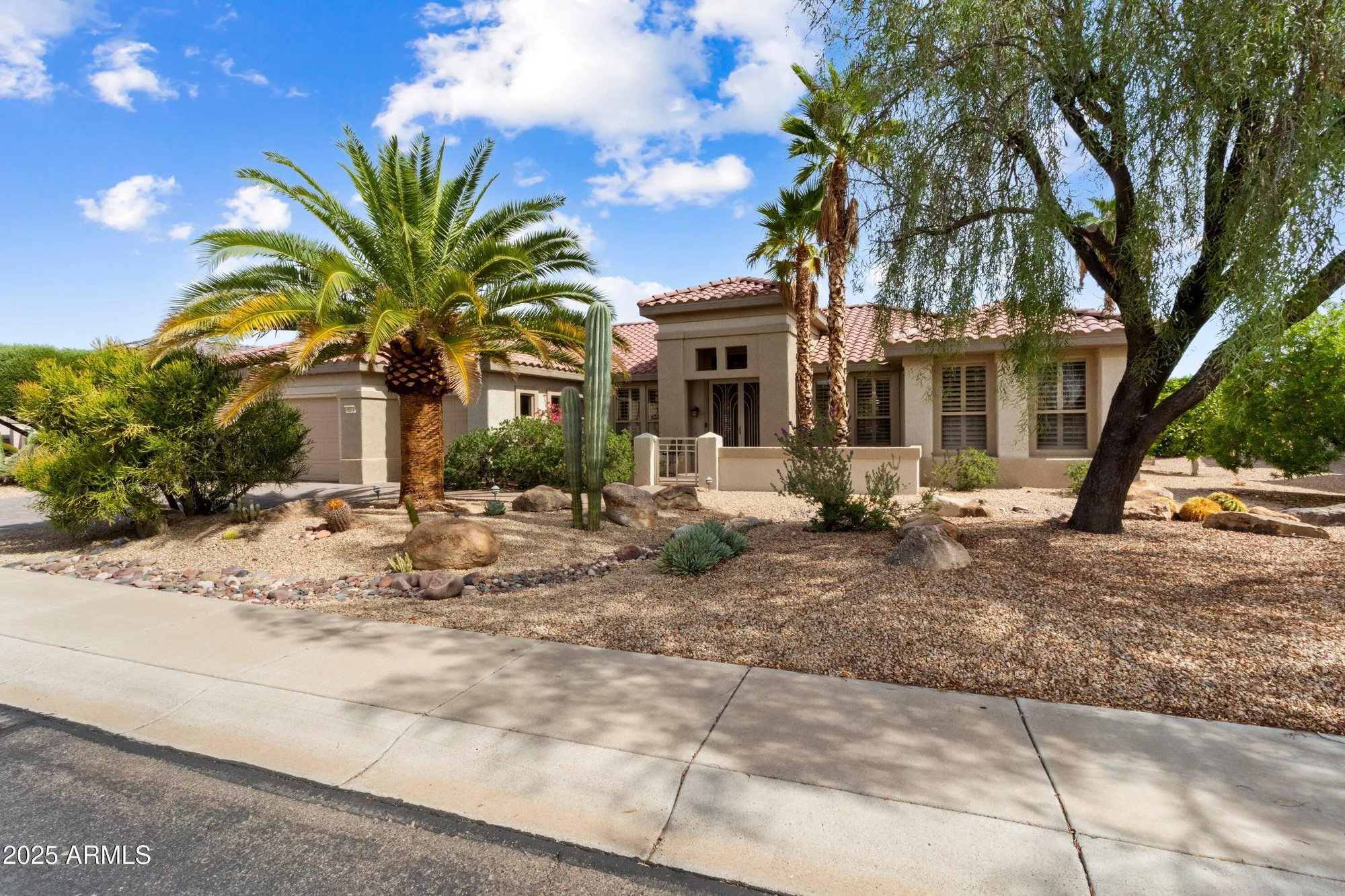 Property Slideshow image 2 of 45 | 15514 w lantana way, Surprise, AZ, 85374