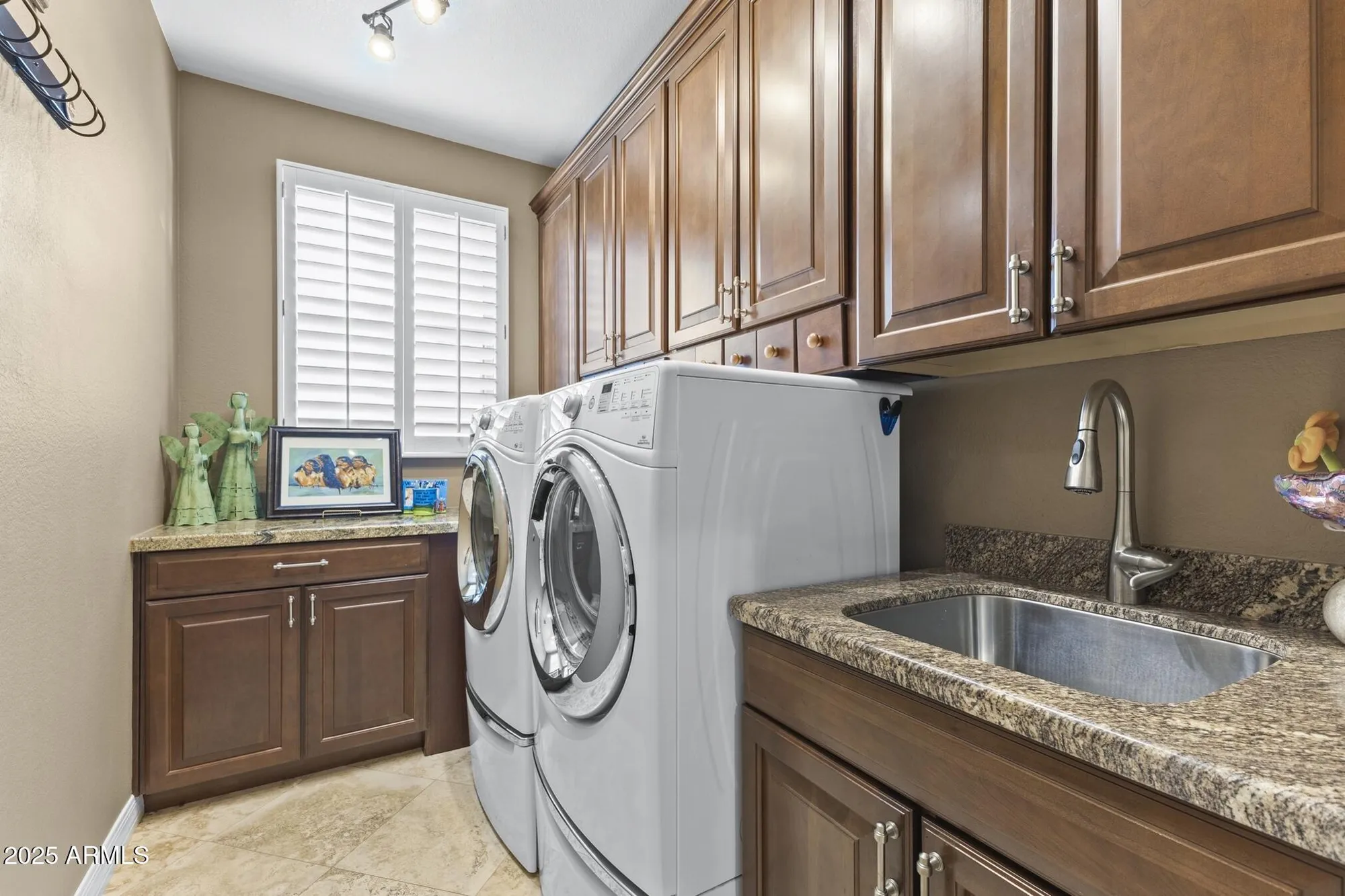 Property Slideshow image 34 of 48 | 17859 n peppermill ln, Surprise, AZ, 85374