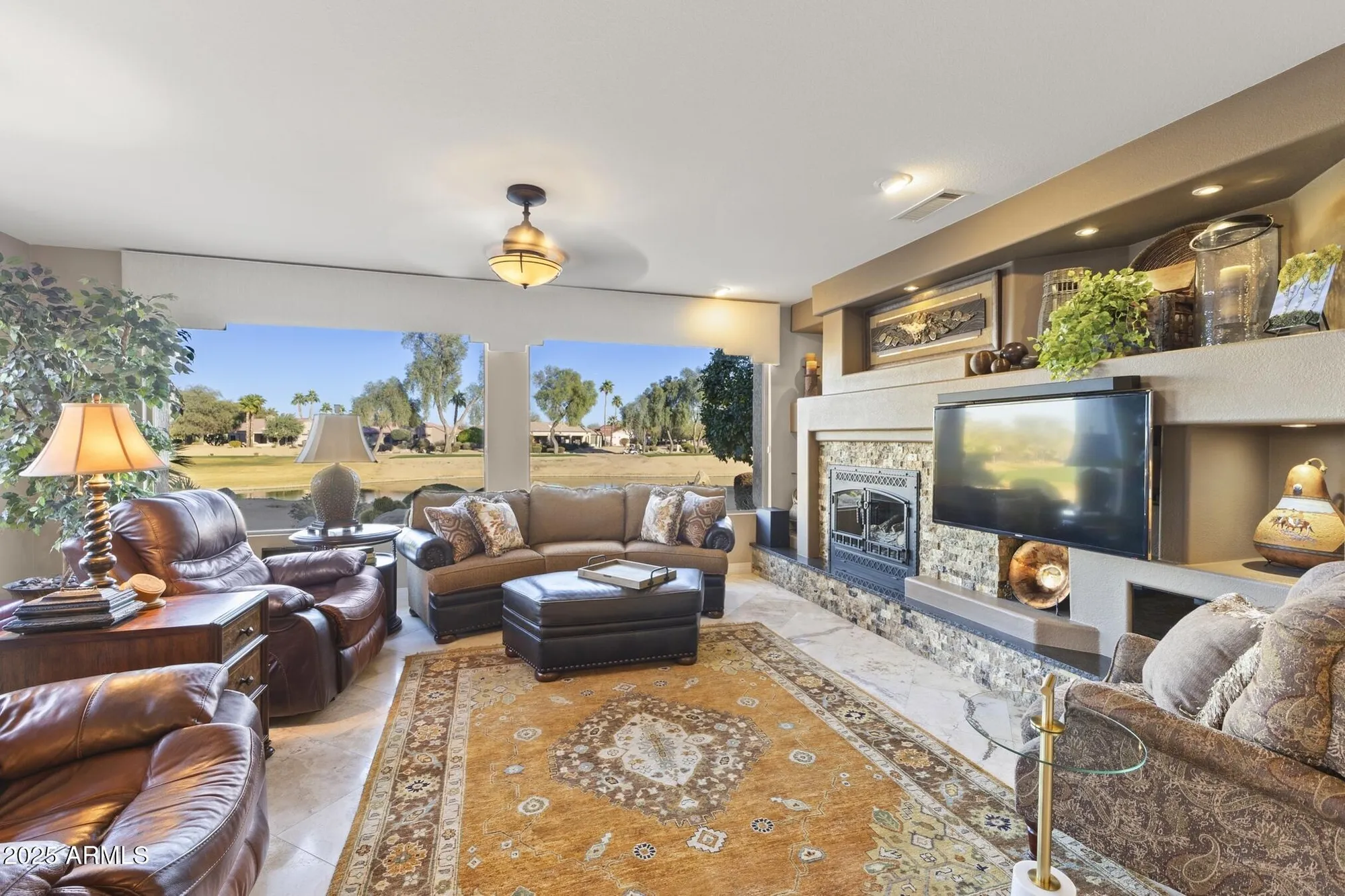 Property Slideshow image 14 of 48 | 17859 n peppermill ln, Surprise, AZ, 85374