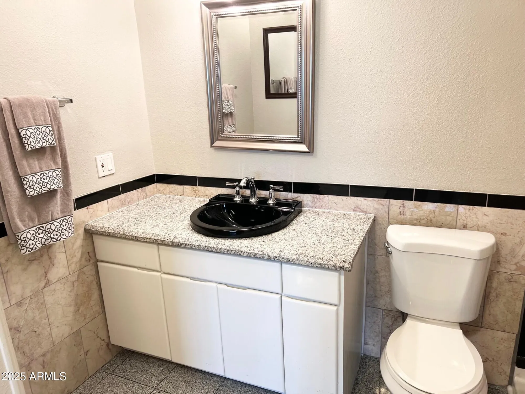 Property Slideshow image 18 of 52 | 1142 s 81st pl, Mesa, AZ, 85208