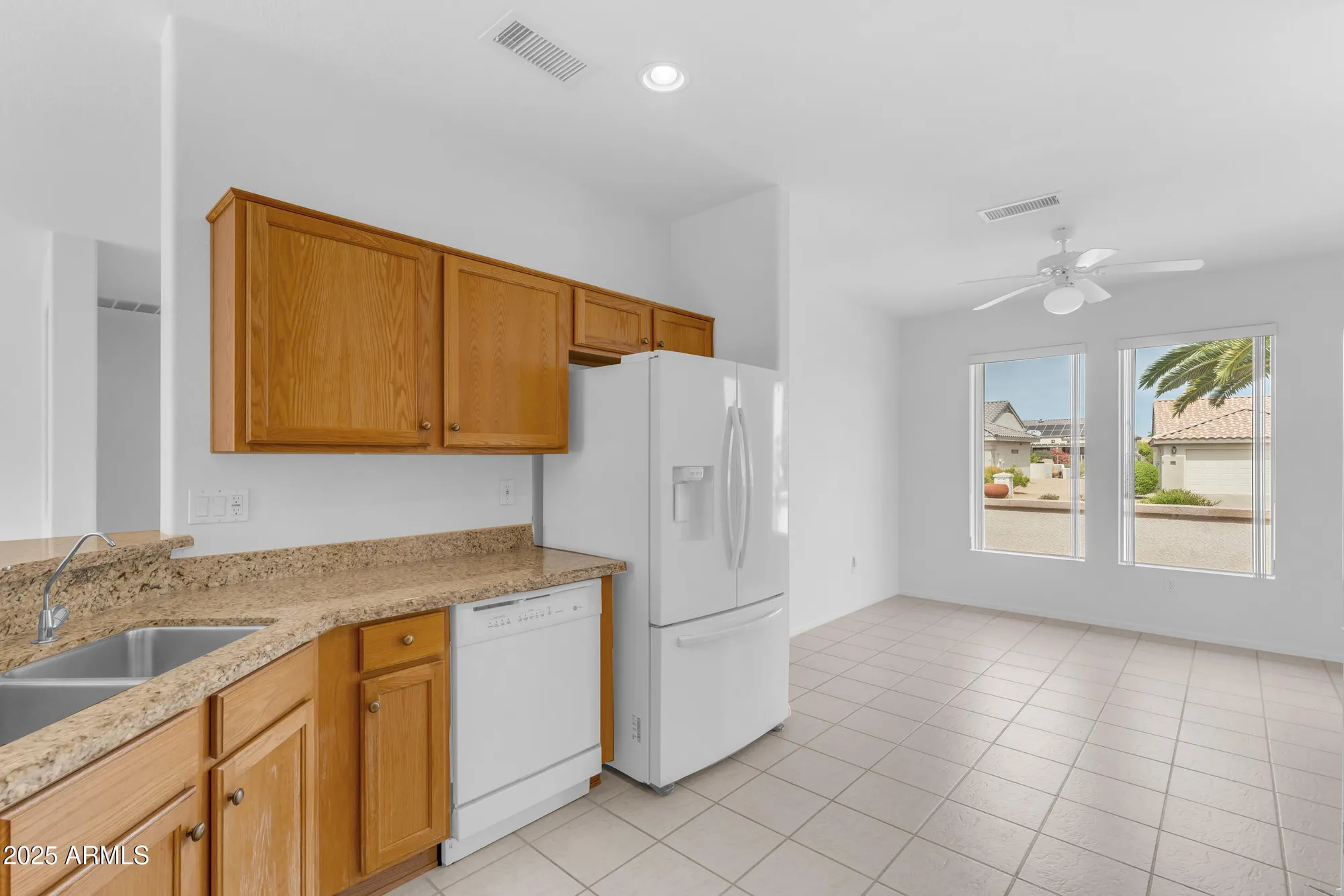Property Slideshow image 16 of 50 | 15713 w star view ln, Surprise, AZ, 85374