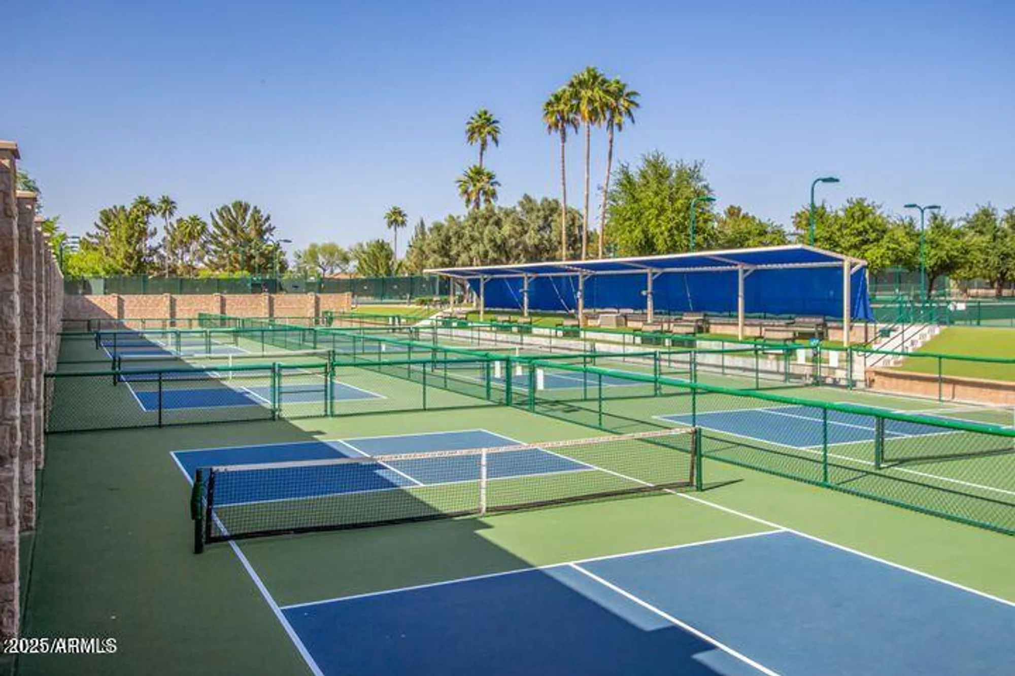 Property Slideshow image 10 of 29 | 26447 s snead dr, Sun Lakes, AZ, 85248