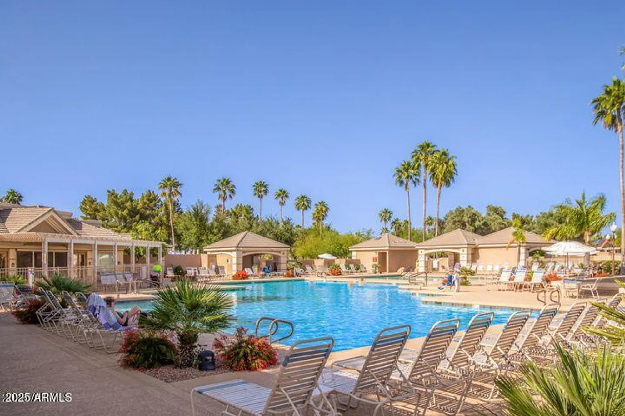 Property Slideshow image 7 of 29 | 26447 s snead dr, Sun Lakes, AZ, 85248