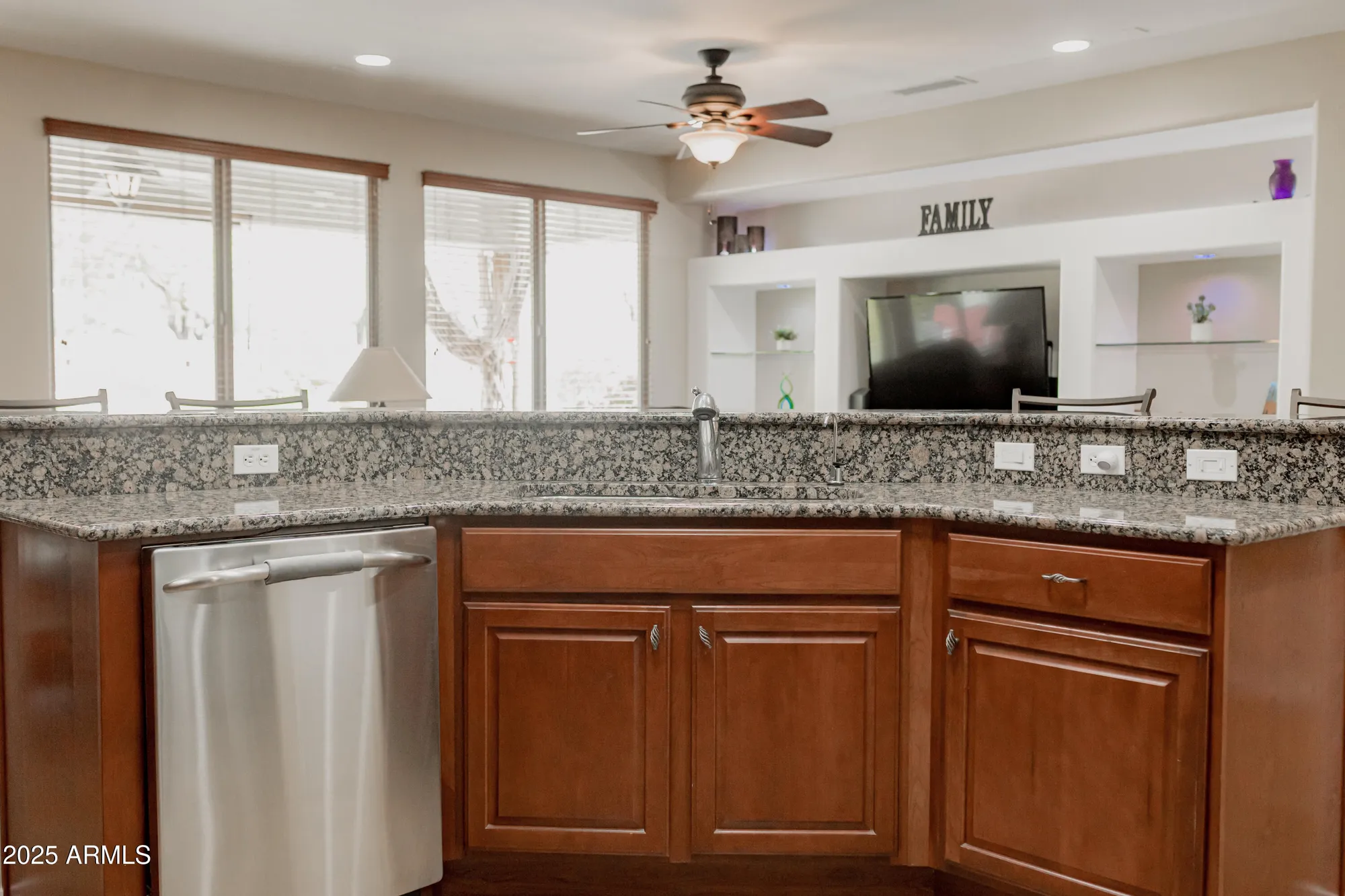 Property Slideshow image 24 of 70 | 20595 n 262nd dr, Buckeye, AZ, 85396