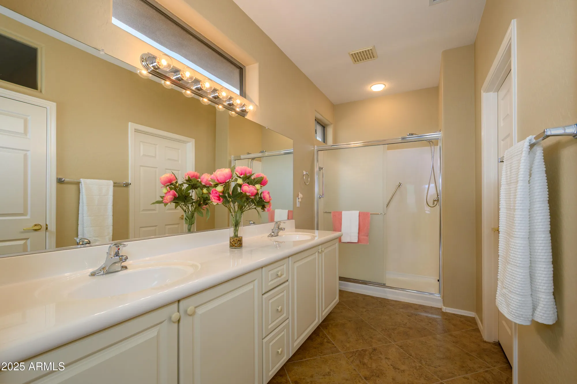 Property Slideshow image 17 of 73 | 20972 n canyon whisper dr, Surprise, AZ, 85387