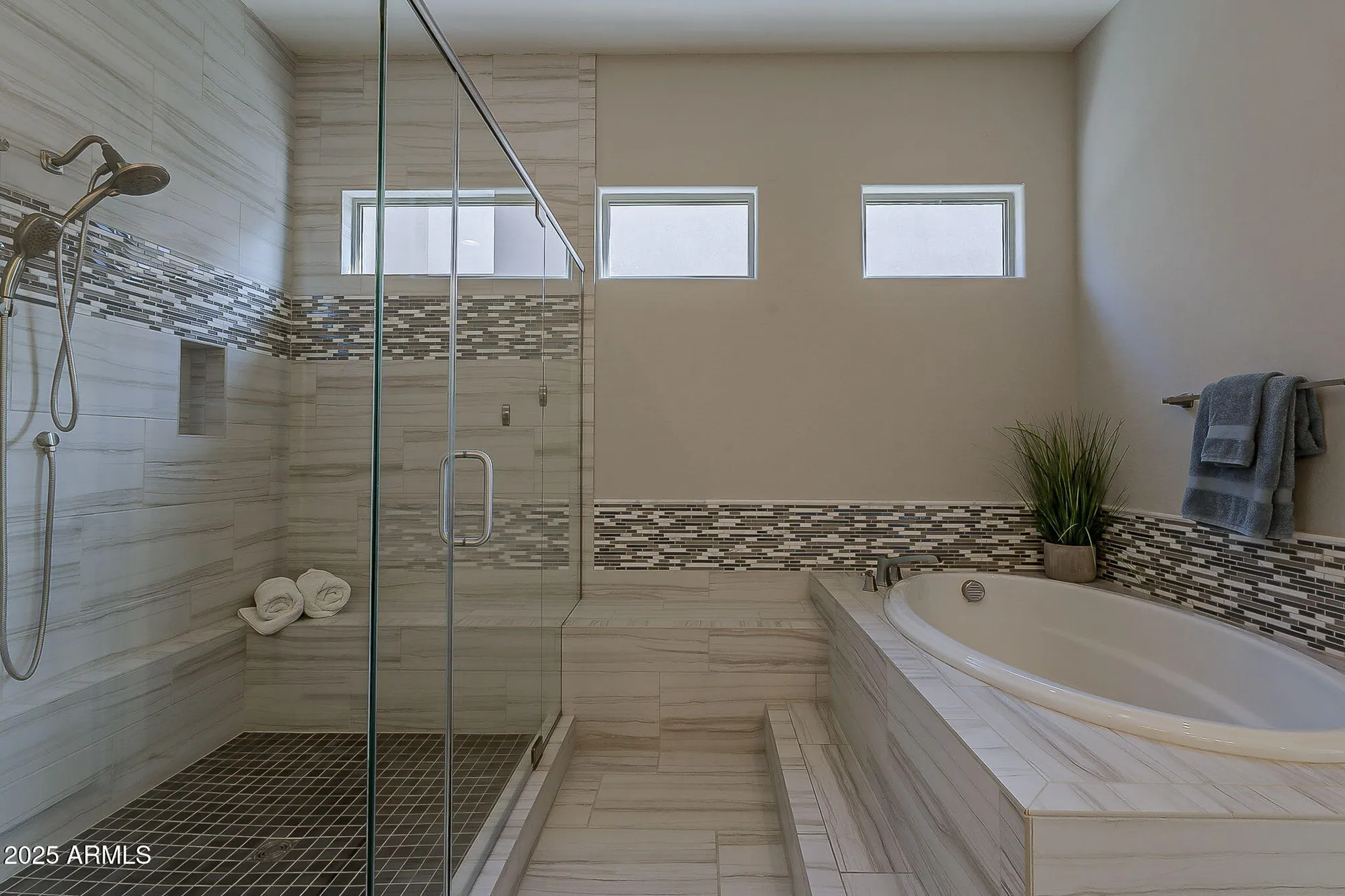 Property Slideshow image 28 of 77 | 35468 n sunset trl, Queen Creek, AZ, 85140