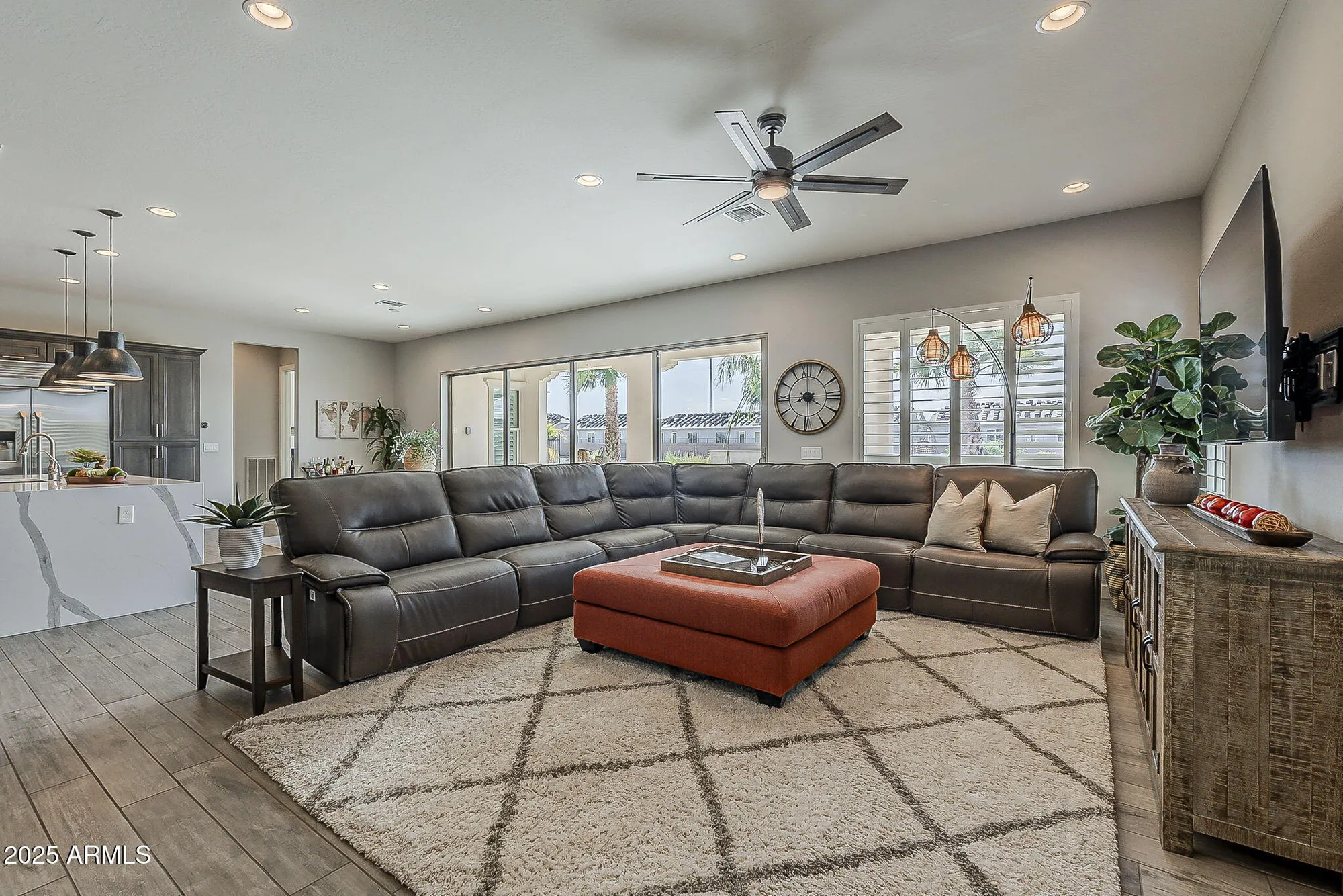 Property Slideshow image 15 of 77 | 35468 n sunset trl, Queen Creek, AZ, 85140