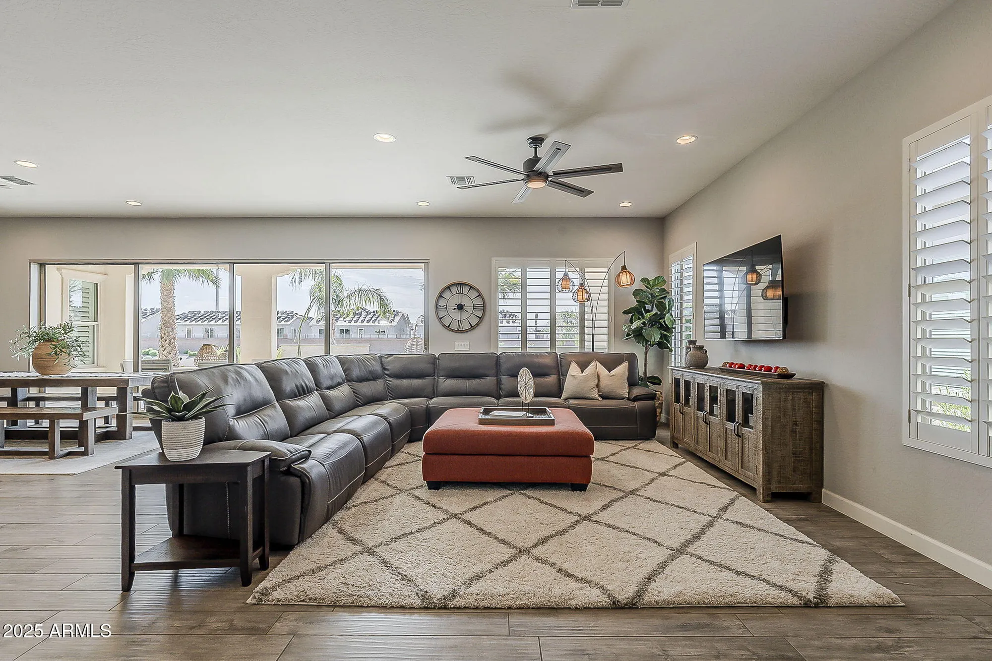 Property Slideshow image 17 of 77 | 35468 n sunset trl, Queen Creek, AZ, 85140
