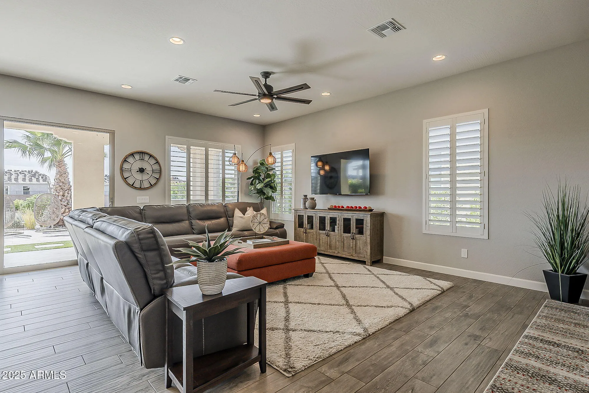 Property Slideshow image 18 of 77 | 35468 n sunset trl, Queen Creek, AZ, 85140