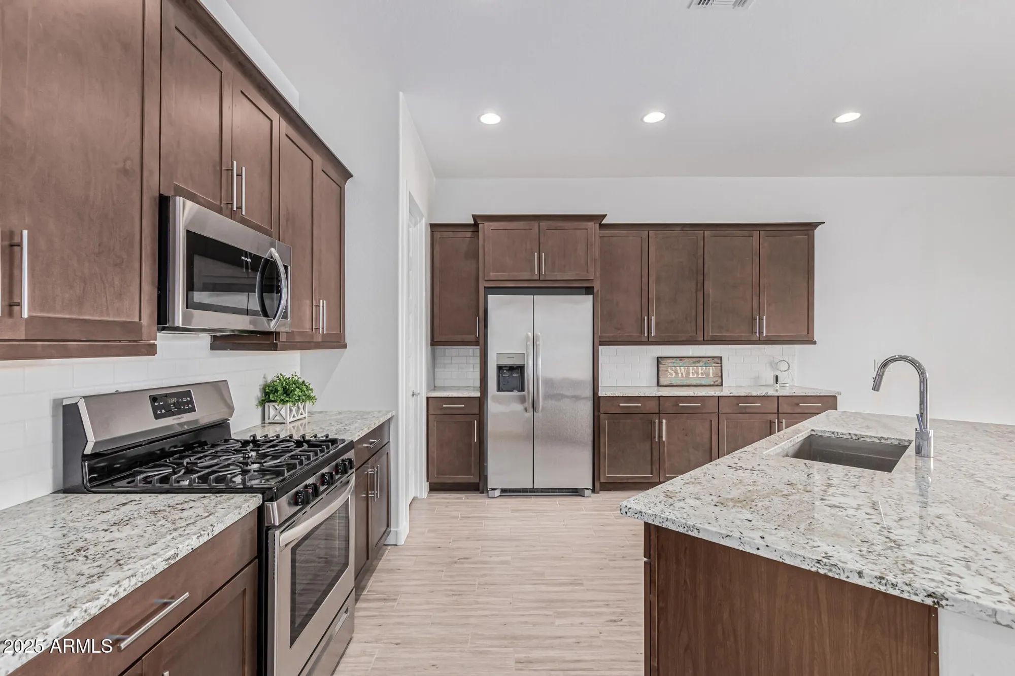 Property Slideshow image 11 of 47 | 24741 n 175th dr, Surprise, AZ, 85387