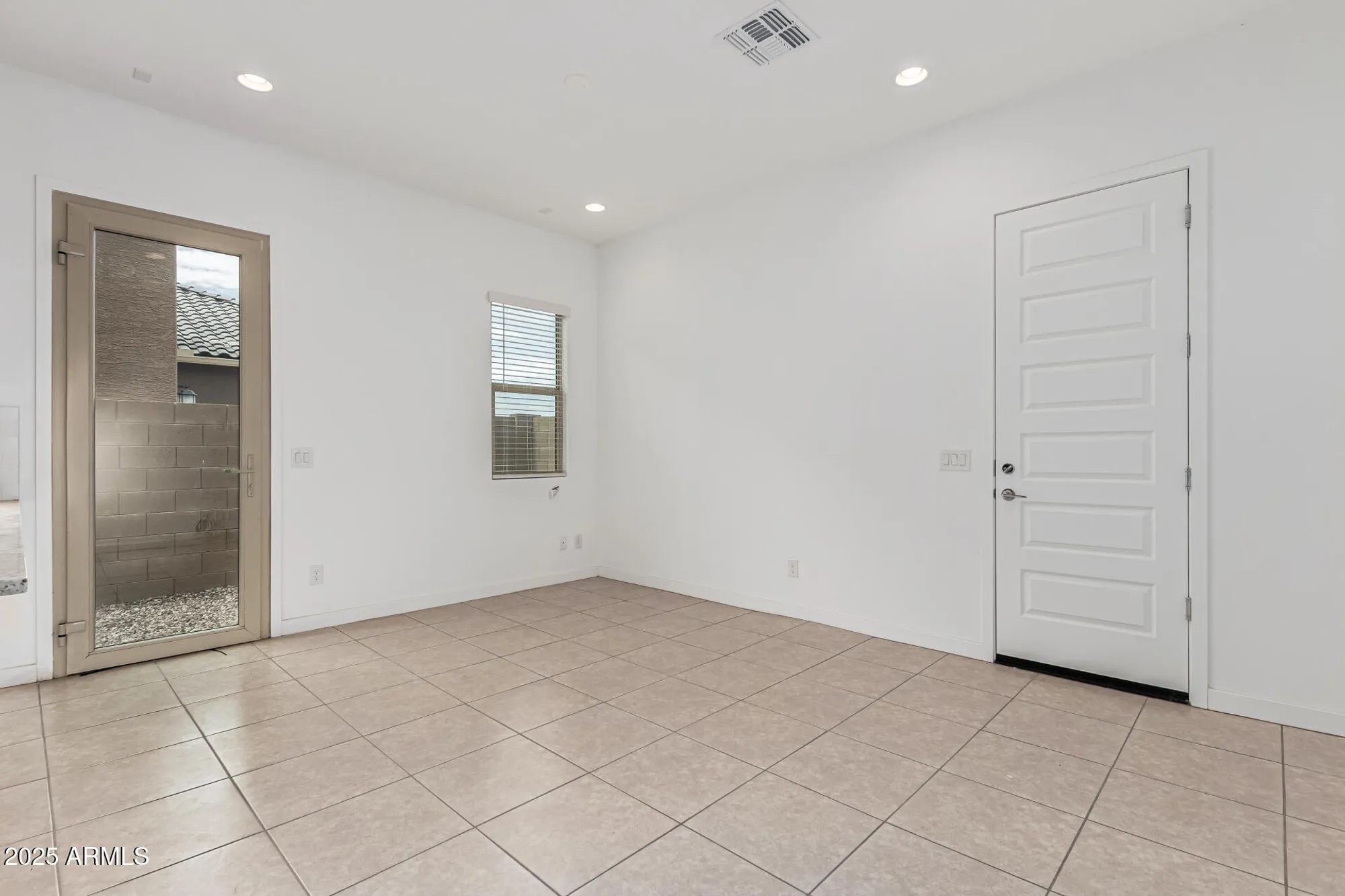 Property Slideshow image 27 of 47 | 24741 n 175th dr, Surprise, AZ, 85387