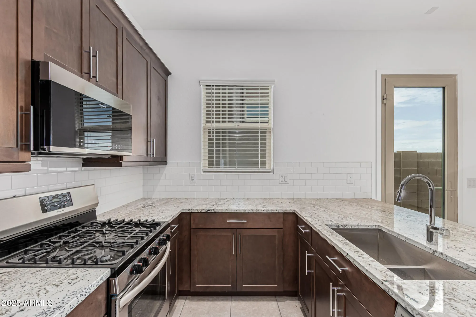 Property Slideshow image 32 of 47 | 24741 n 175th dr, Surprise, AZ, 85387