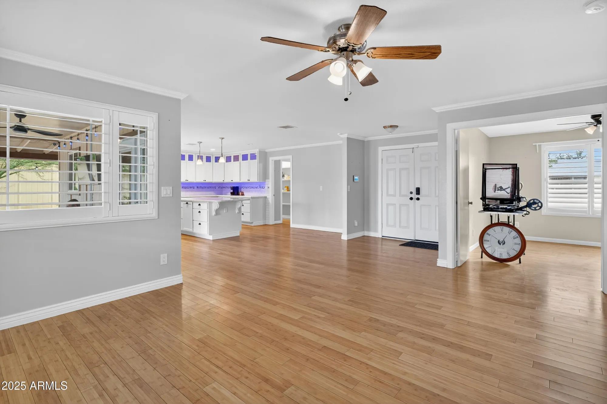 Property Slideshow image 16 of 46 | 4846 e paiute st, Phoenix, AZ, 85044