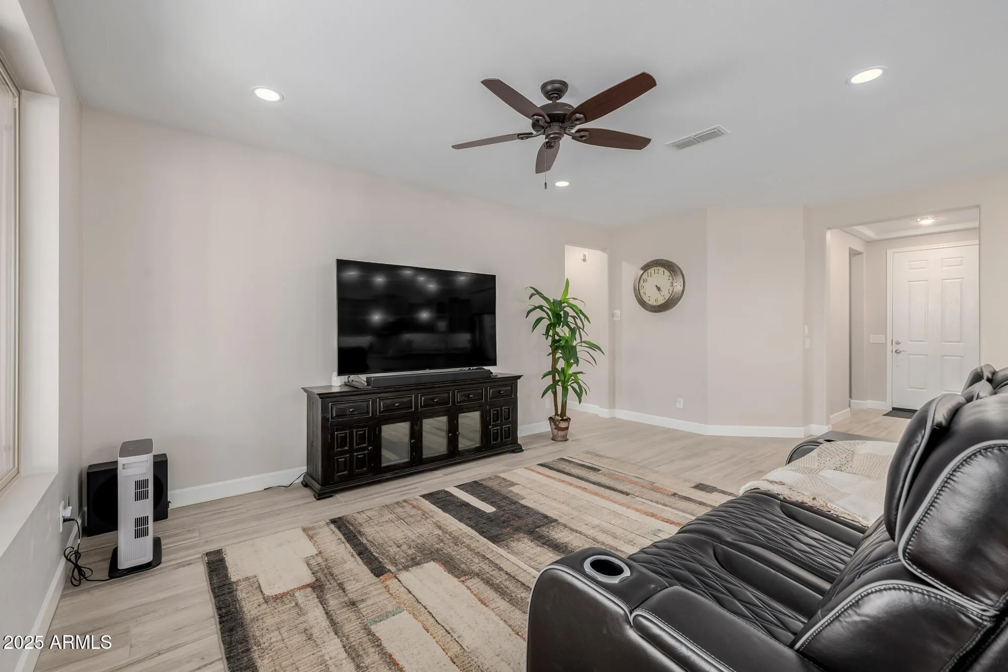 Property Slideshow image 19 of 100 | 4839 w picacho dr, Eloy, AZ, 85131