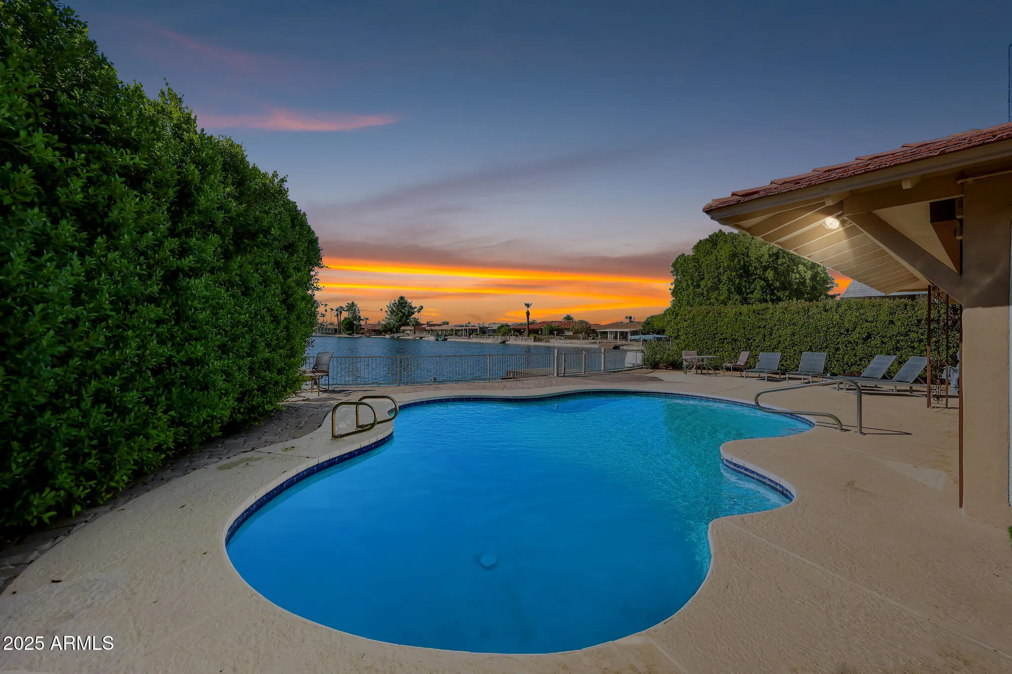 Property Slideshow image 1 of 39 | 13626 n tan tara pt, Sun City, AZ, 85351