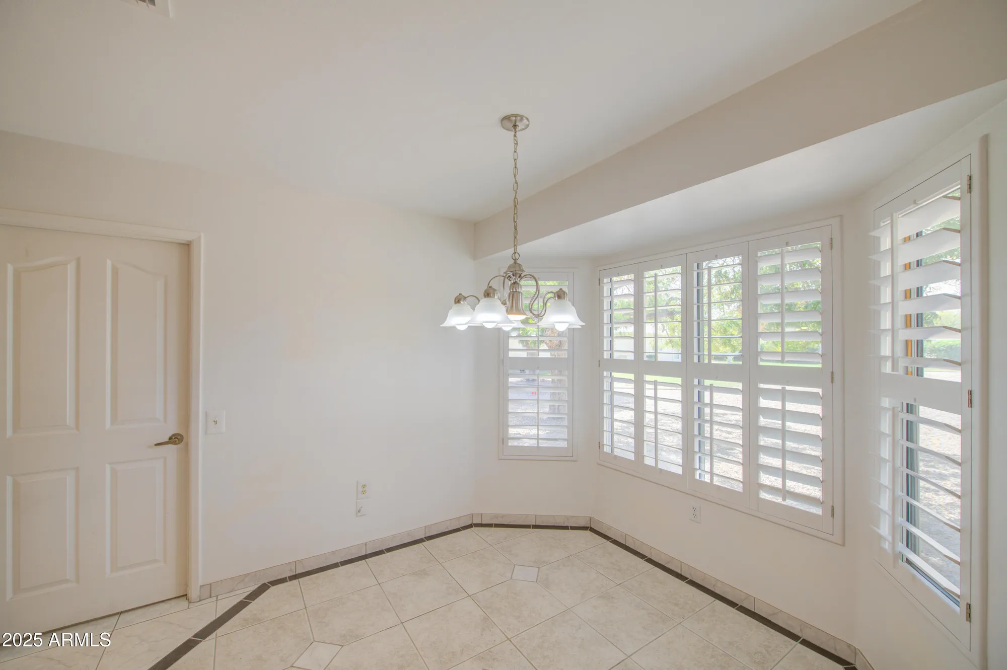 Property Slideshow image 17 of 34 | 9874 w highwood ct, Sun City, AZ, 85373