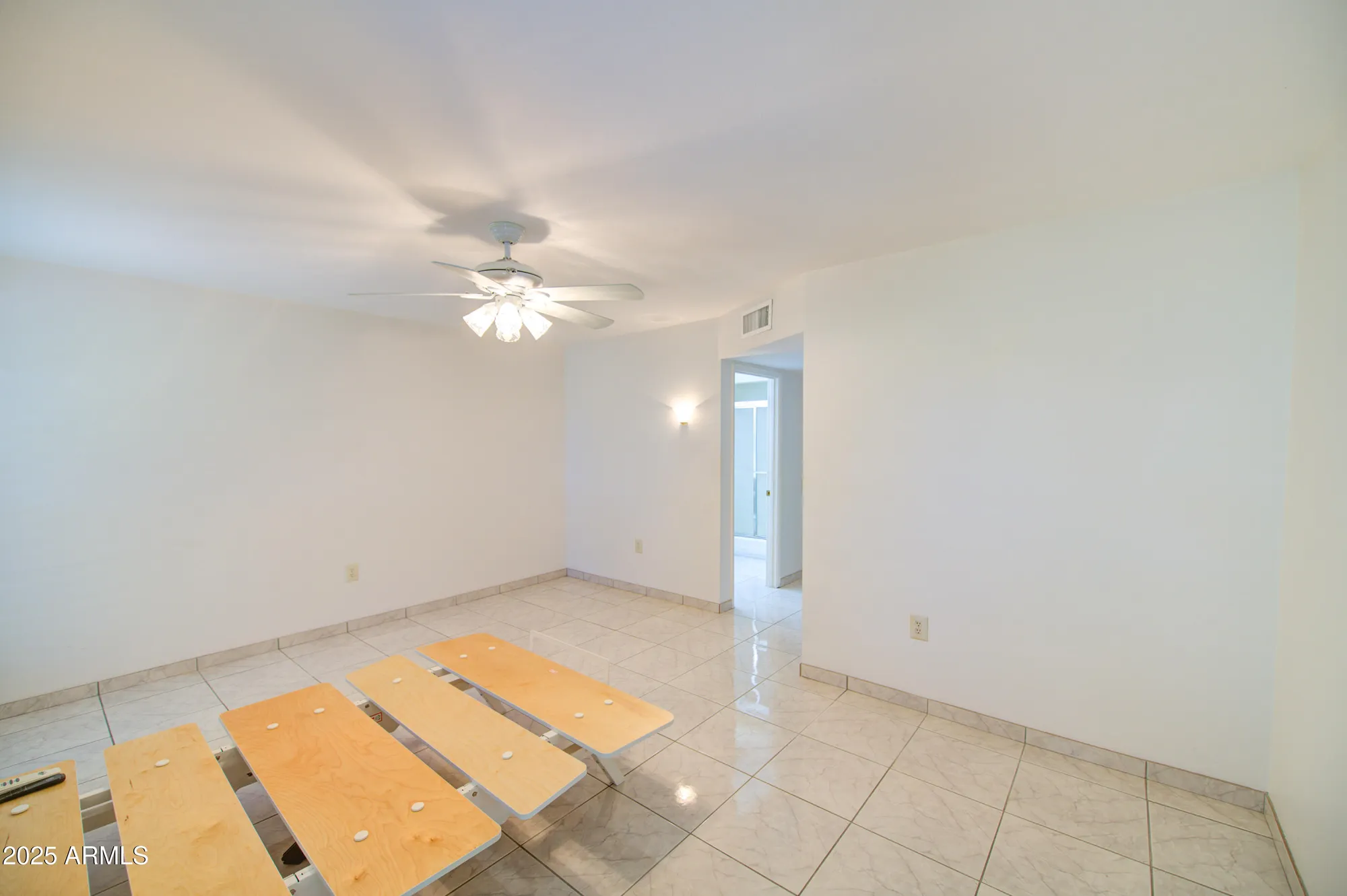 Property Slideshow image 22 of 34 | 9874 w highwood ct, Sun City, AZ, 85373