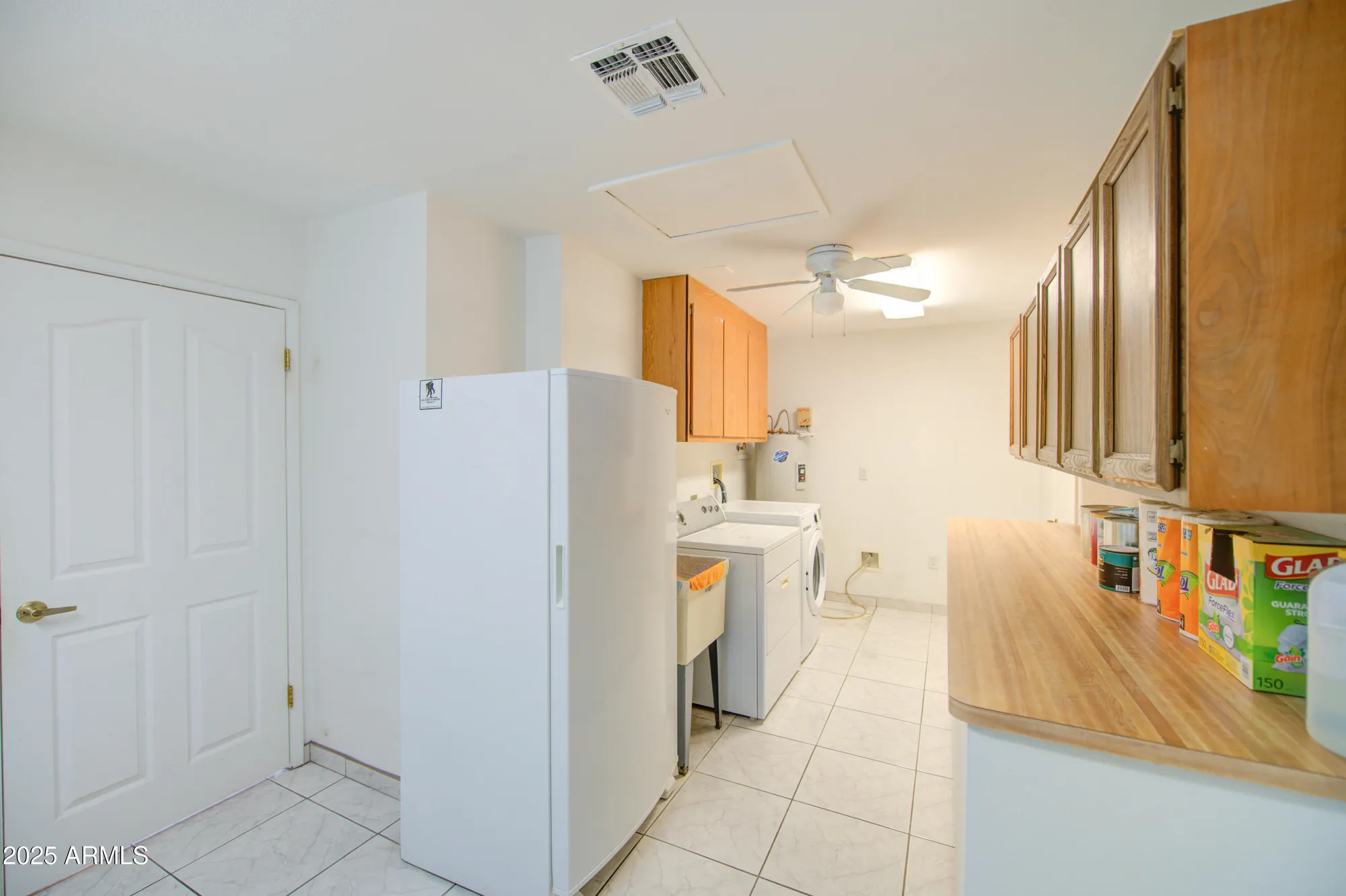 Property Slideshow image 29 of 34 | 9874 w highwood ct, Sun City, AZ, 85373