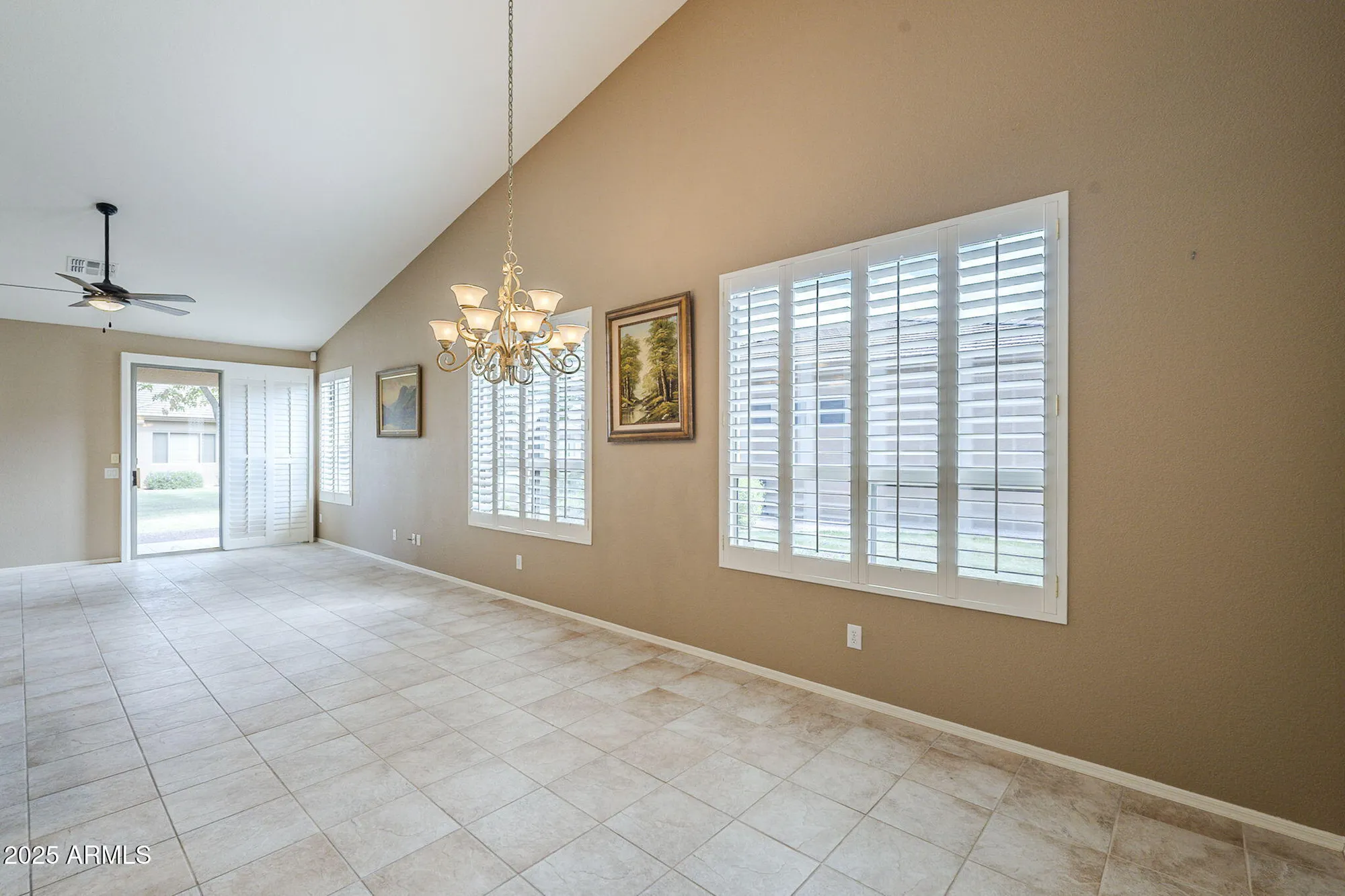Property Slideshow image 17 of 61 | 9612 e champagne dr, Sun Lakes, AZ, 85248