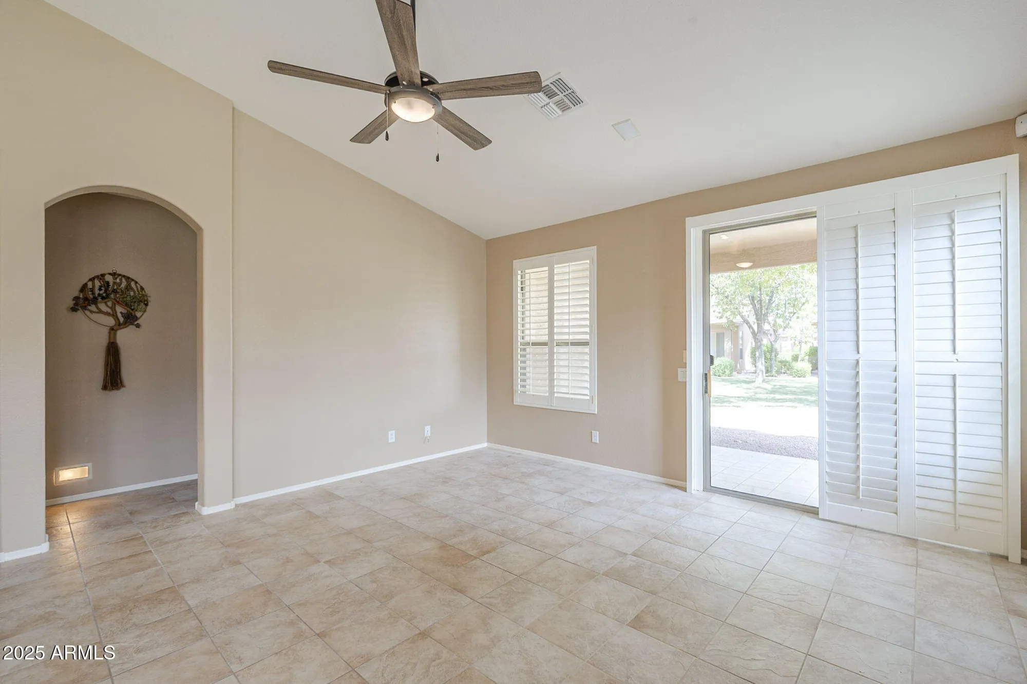 Property Slideshow image 21 of 61 | 9612 e champagne dr, Sun Lakes, AZ, 85248