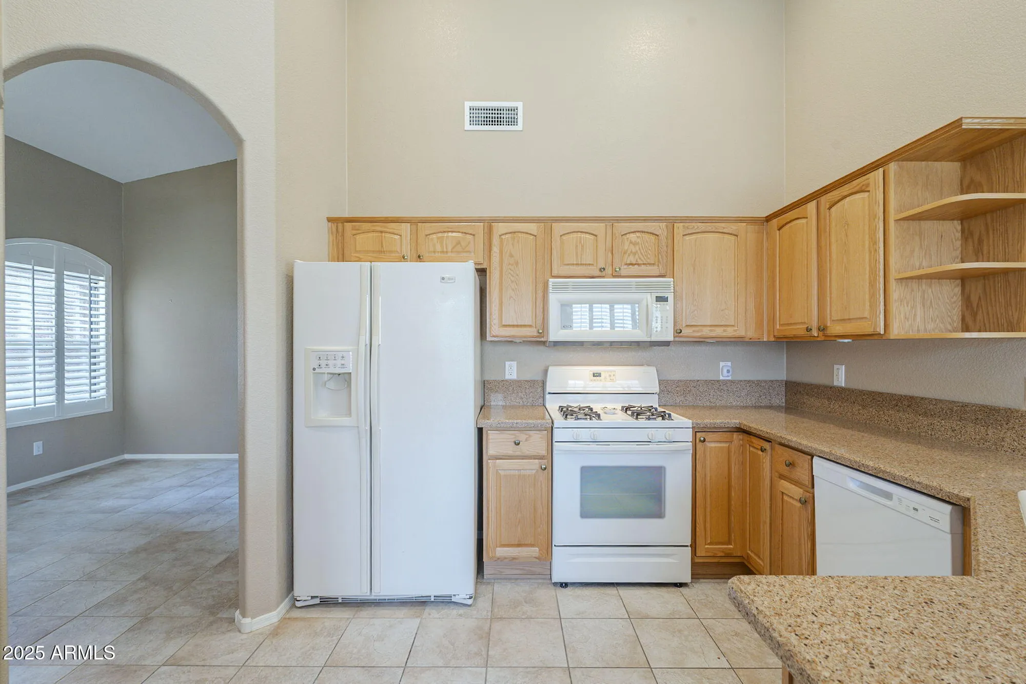 Property Slideshow image 8 of 61 | 9612 e champagne dr, Sun Lakes, AZ, 85248