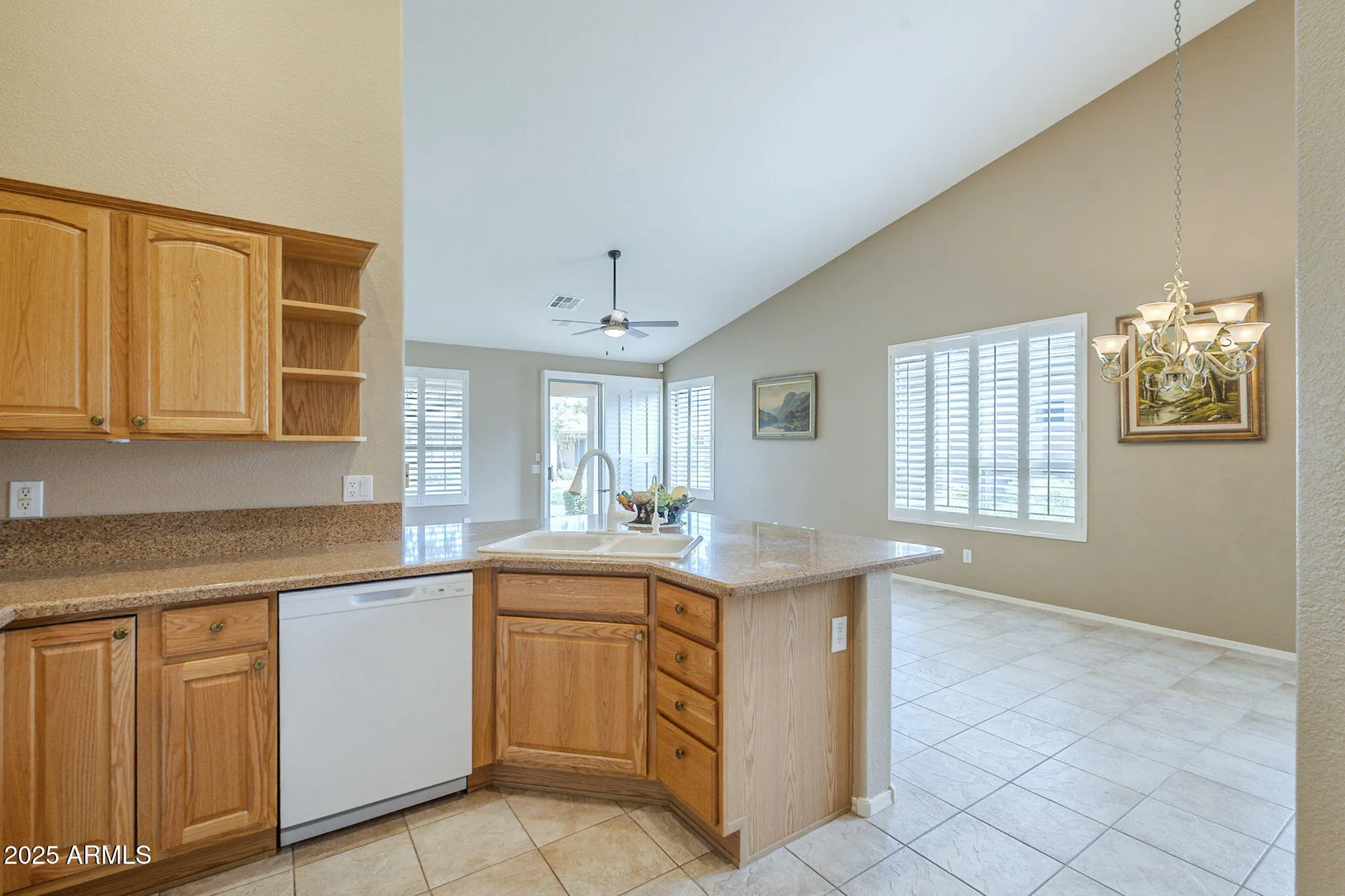 Property Slideshow image 9 of 61 | 9612 e champagne dr, Sun Lakes, AZ, 85248