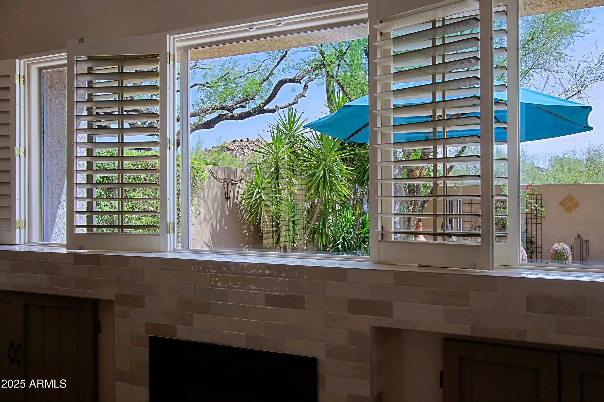 Property Slideshow image 15 of 67 | 33389 n 71st st, Scottsdale, AZ, 85266