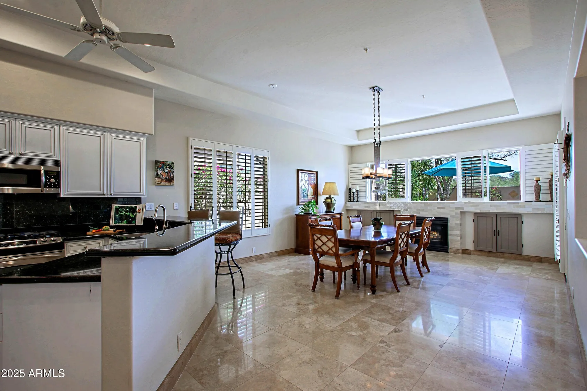 Property Slideshow image 11 of 67 | 33389 n 71st st, Scottsdale, AZ, 85266