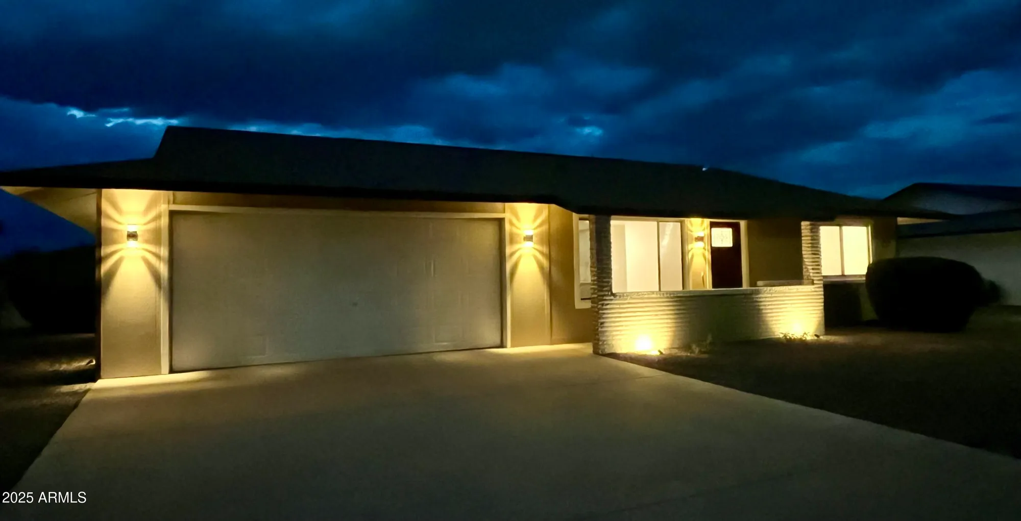 Property Slideshow image 55 of 55 | 20002 n signal butte cir, Sun City, AZ, 85373