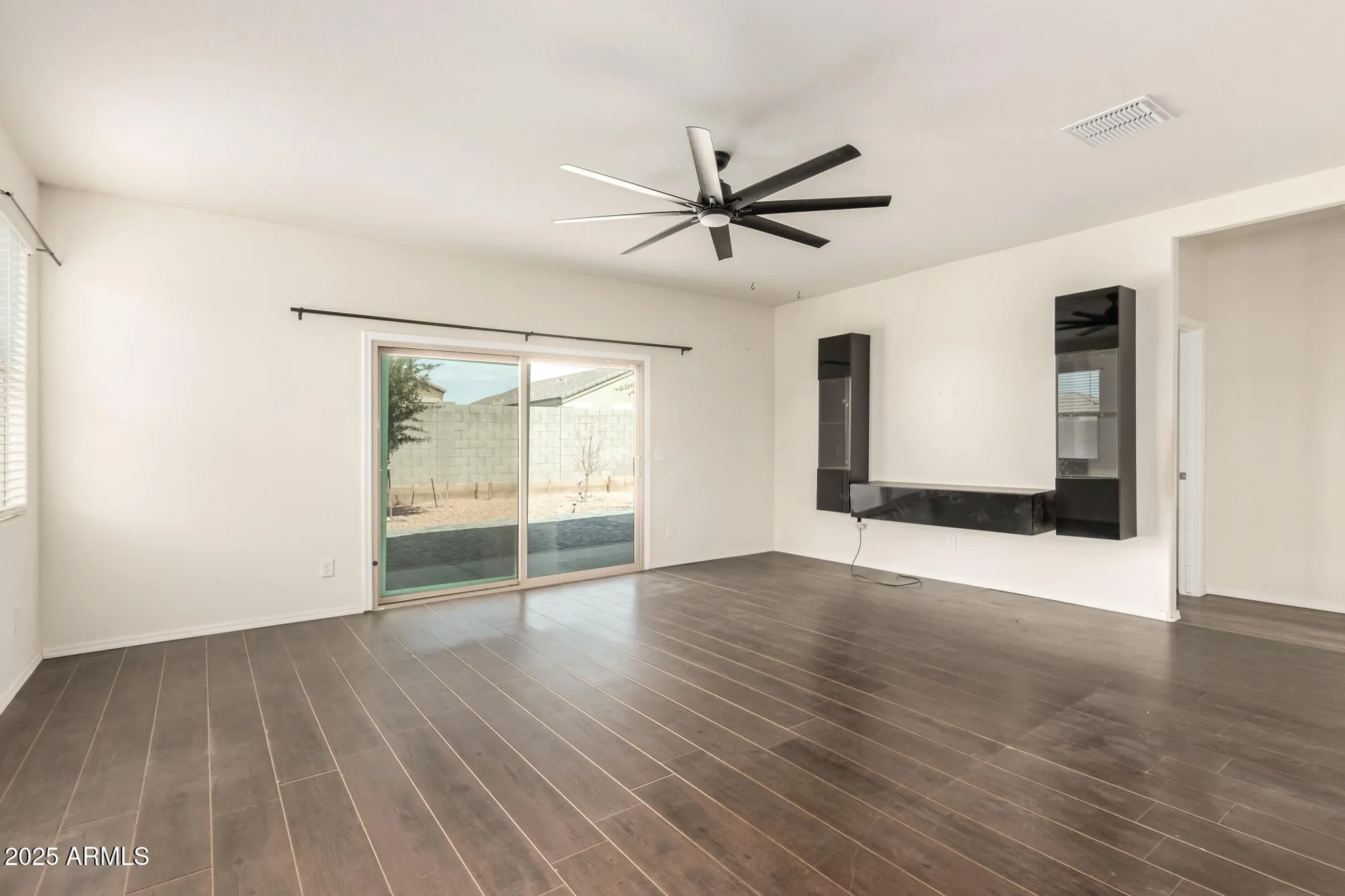 Property Slideshow image 5 of 27 | 2418 e santa barbara trl, Casa Grande, AZ, 85194