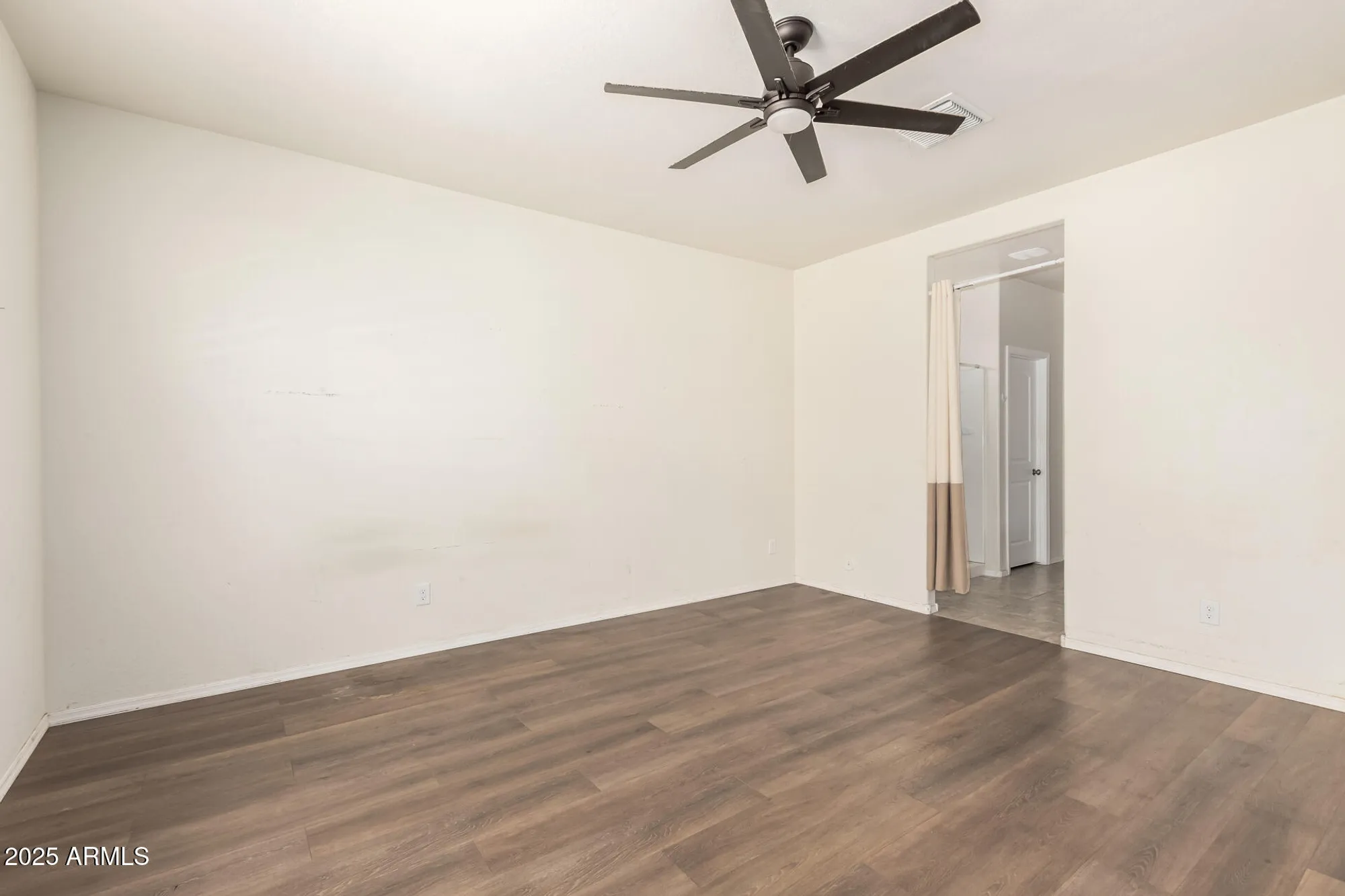 Property Slideshow image 12 of 27 | 2418 e santa barbara trl, Casa Grande, AZ, 85194