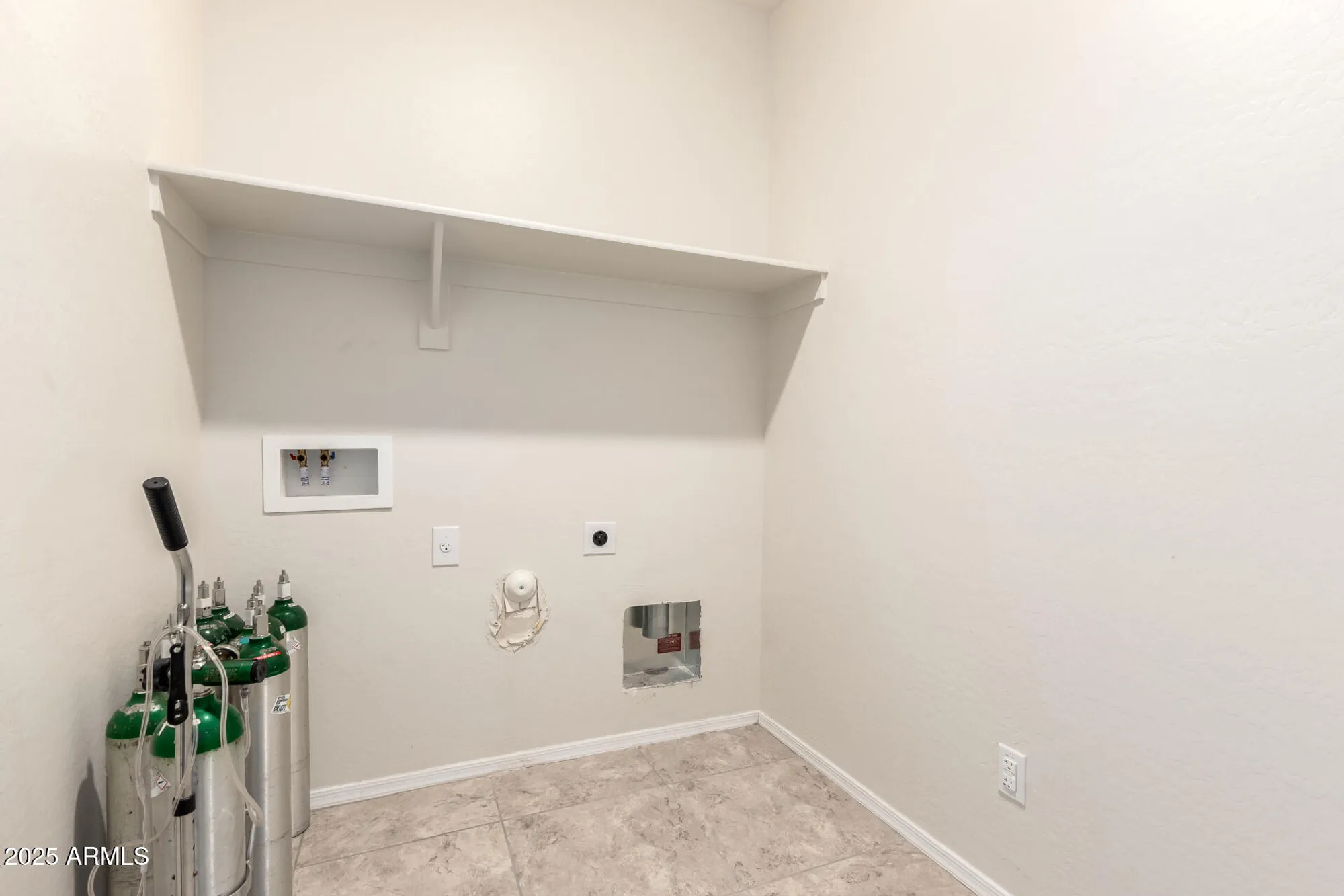 Property Slideshow image 22 of 27 | 2418 e santa barbara trl, Casa Grande, AZ, 85194