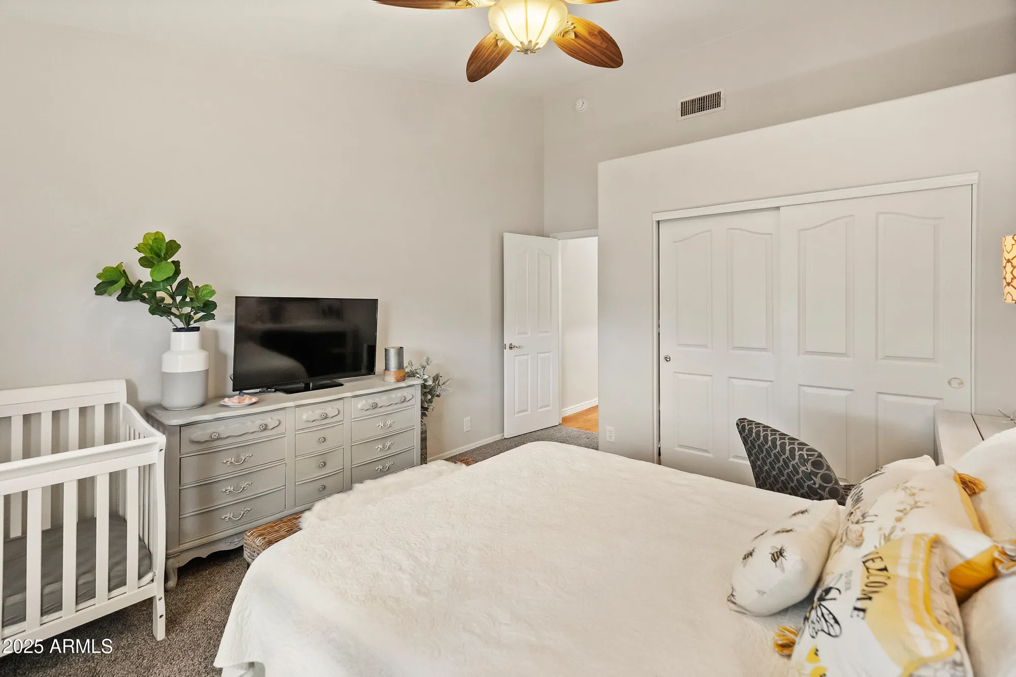 Property Slideshow image 34 of 48 | 8623 w escuda dr, Peoria, AZ, 85382