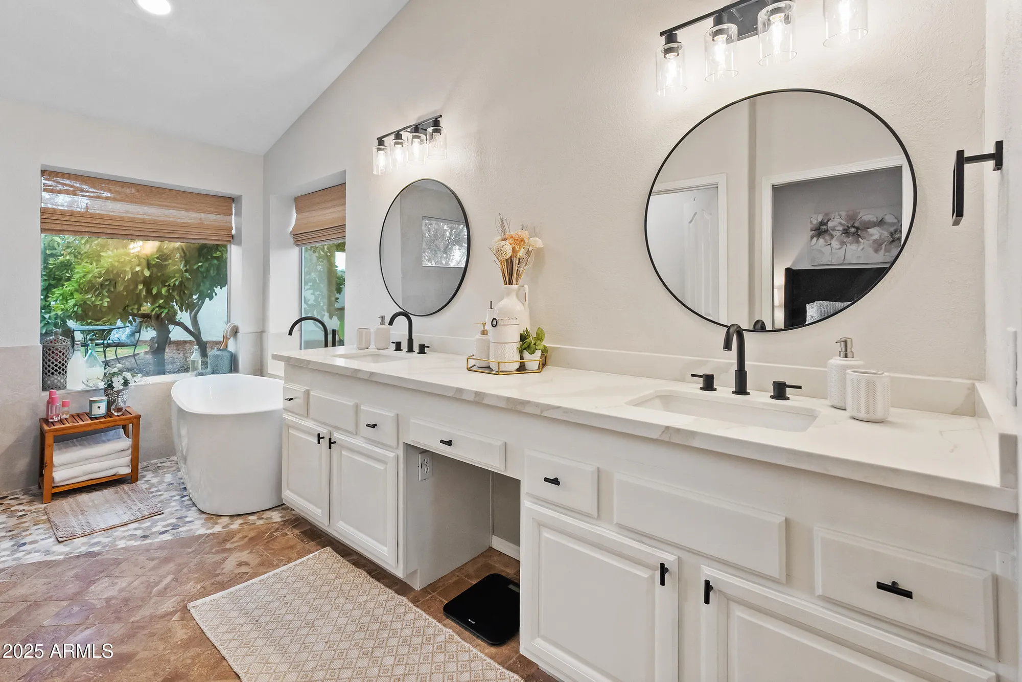 Property Slideshow image 30 of 48 | 8623 w escuda dr, Peoria, AZ, 85382