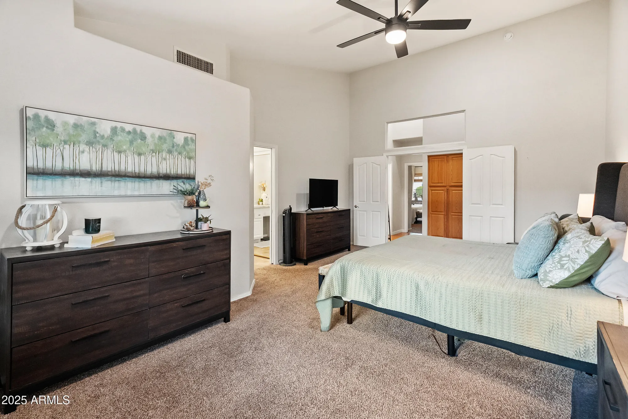 Property Slideshow image 29 of 48 | 8623 w escuda dr, Peoria, AZ, 85382