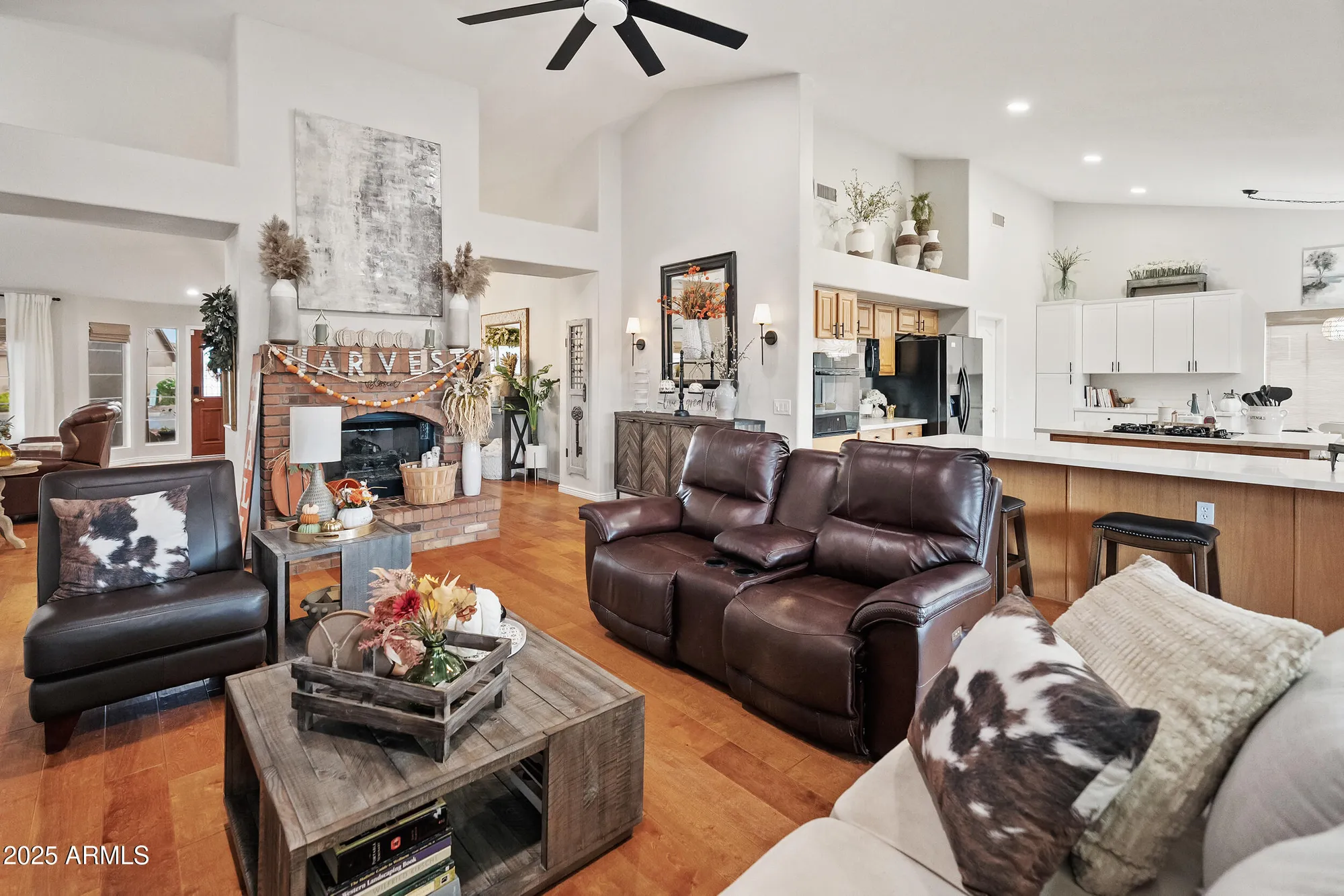 Property Slideshow image 17 of 48 | 8623 w escuda dr, Peoria, AZ, 85382