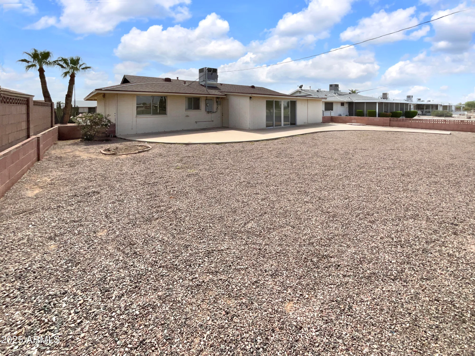 Property Slideshow image 8 of 28 | 10414 w sun city blvd, Sun City, AZ, 85351