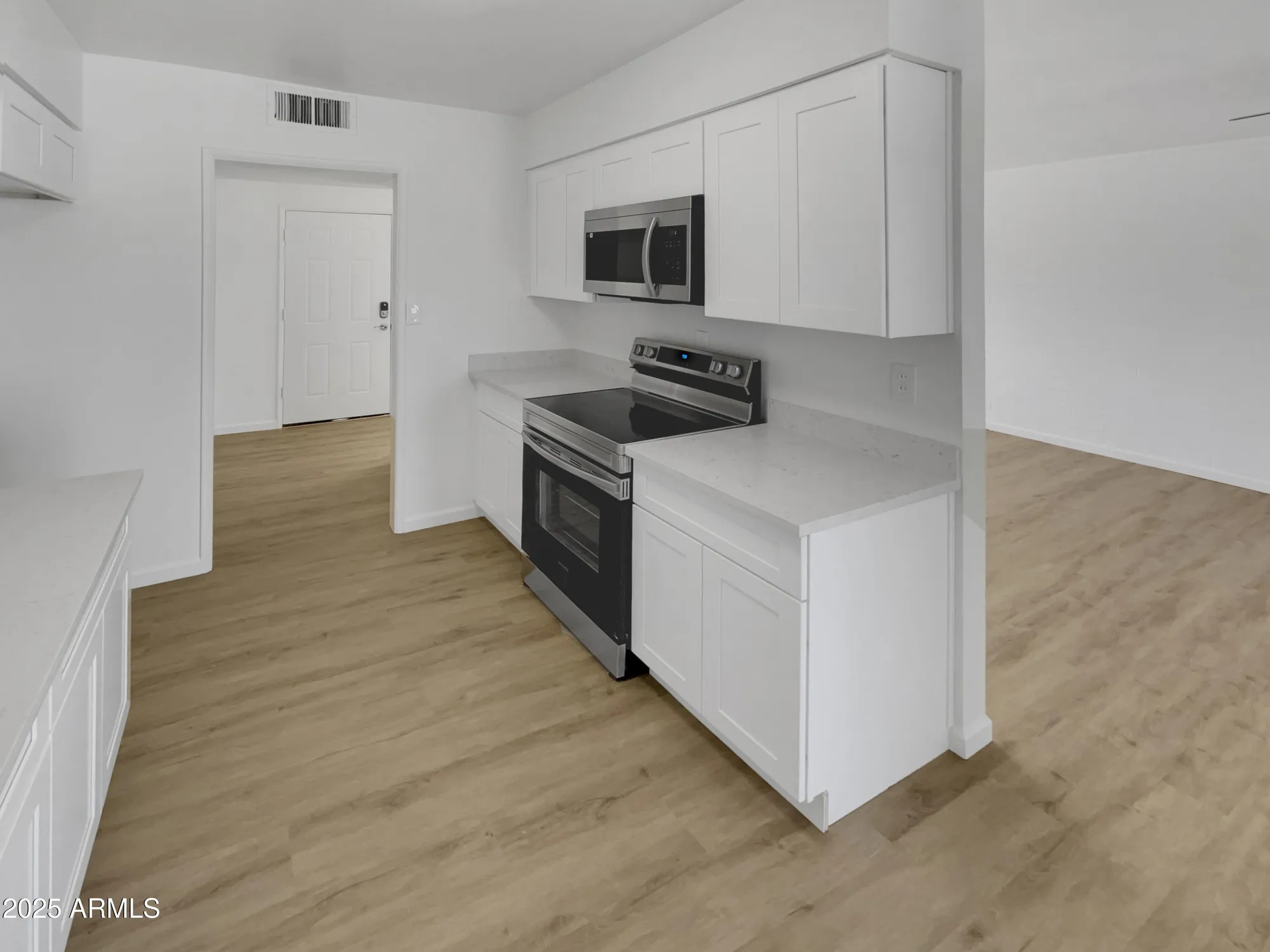 Property Slideshow image 14 of 28 | 10414 w sun city blvd, Sun City, AZ, 85351