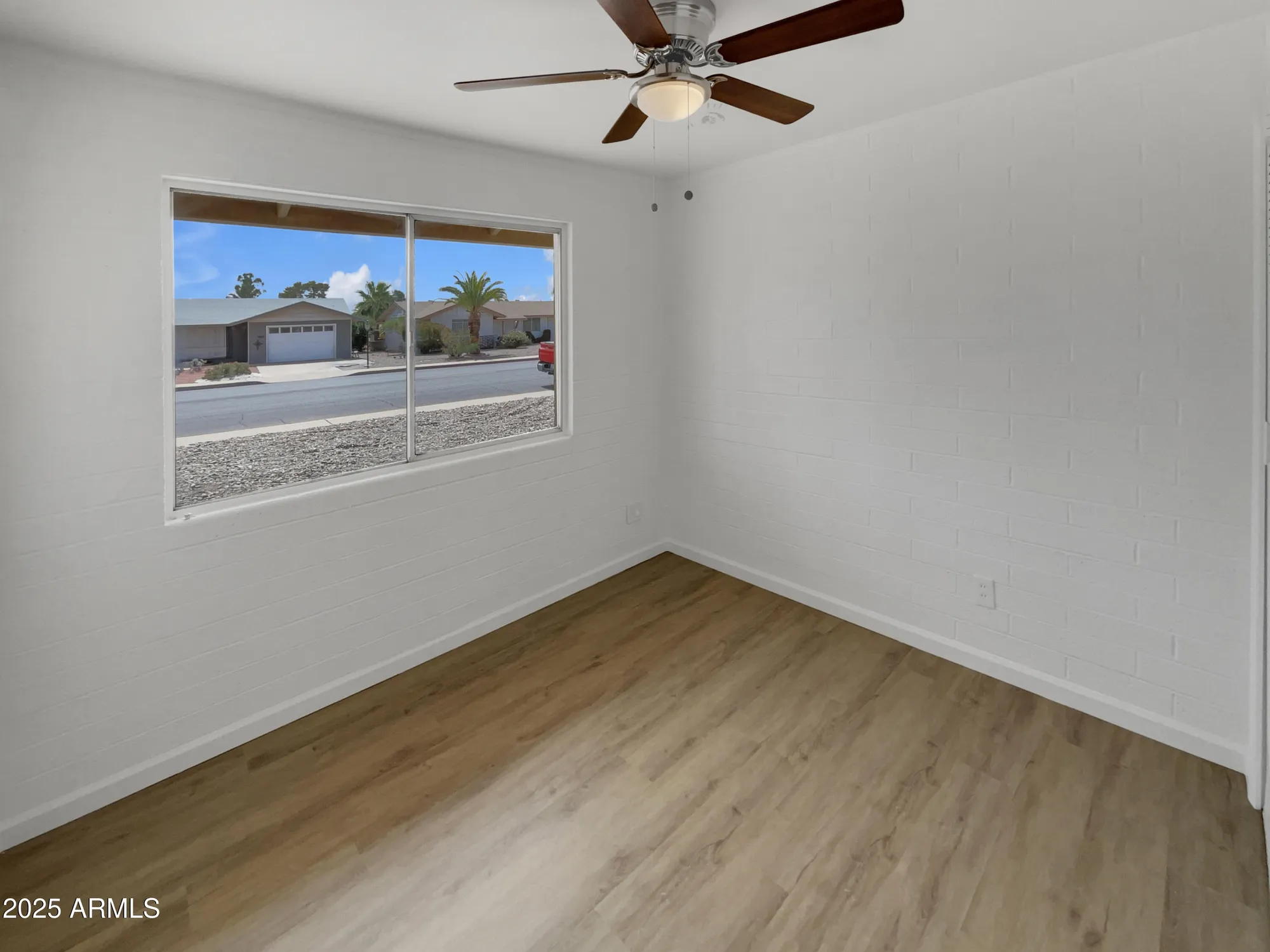 Property Slideshow image 15 of 28 | 10414 w sun city blvd, Sun City, AZ, 85351