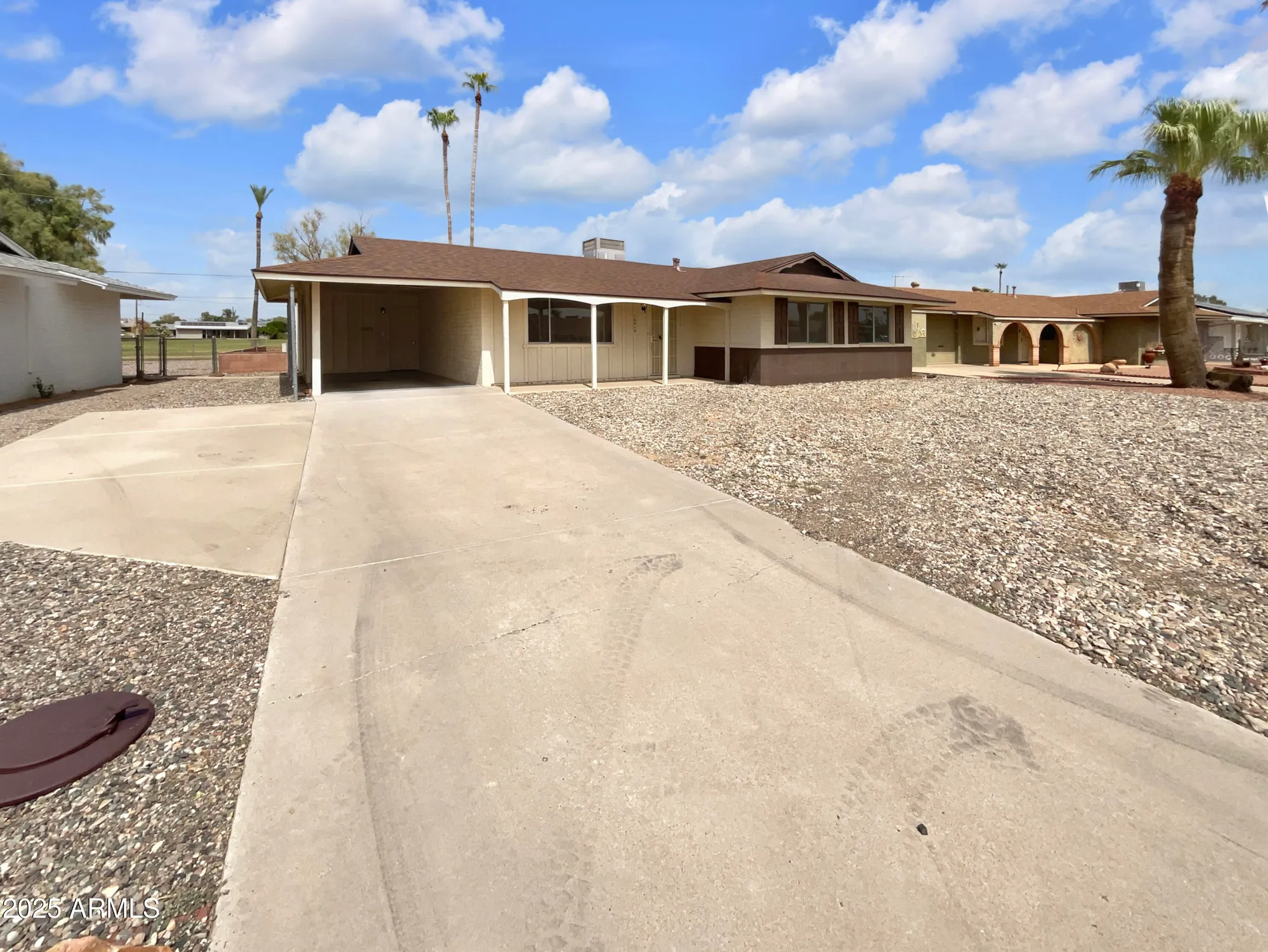 Property Slideshow image 13 of 28 | 10414 w sun city blvd, Sun City, AZ, 85351