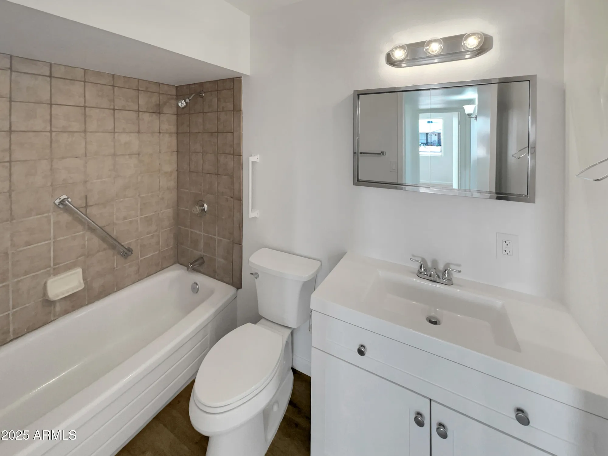 Property Slideshow image 19 of 28 | 10414 w sun city blvd, Sun City, AZ, 85351